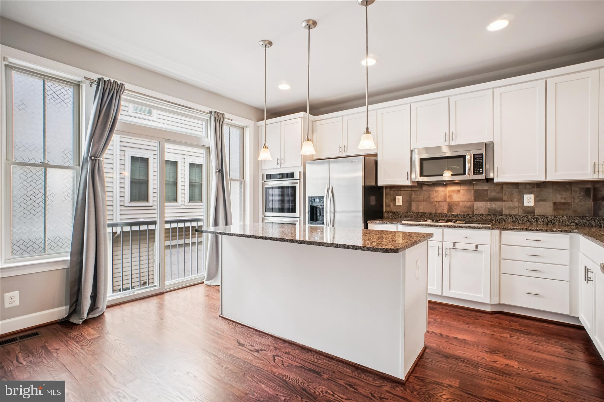 SHIRLINGTON CREST - Residential Lease