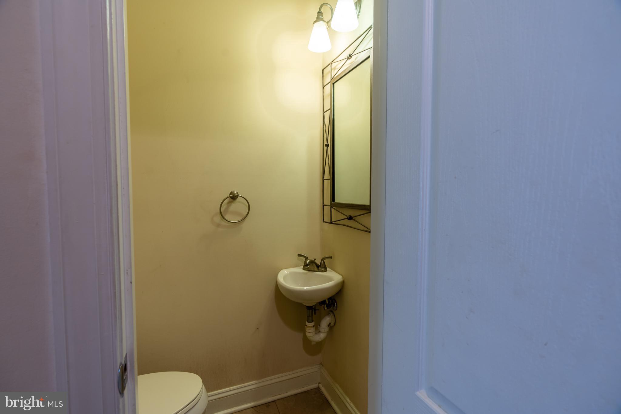 FEDERAL HILL HISTORIC DISTRICT - Residential Lease