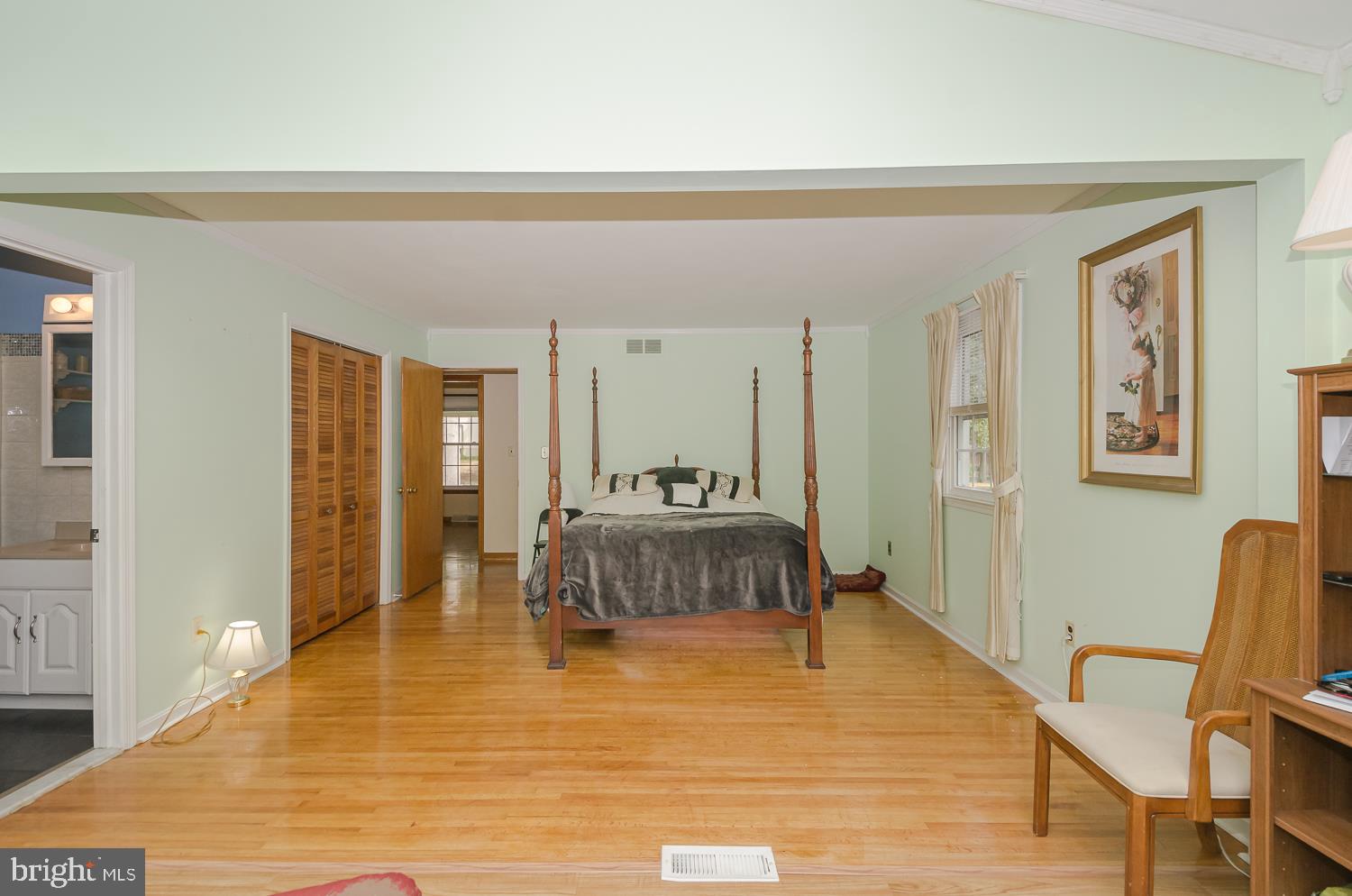 LONG POINT ON THE MAGOTHY - Residential