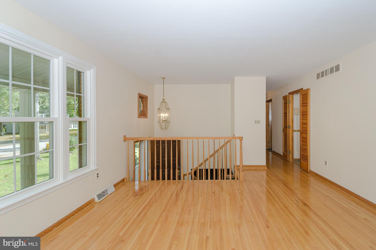 LONG POINT ON THE MAGOTHY - Residential