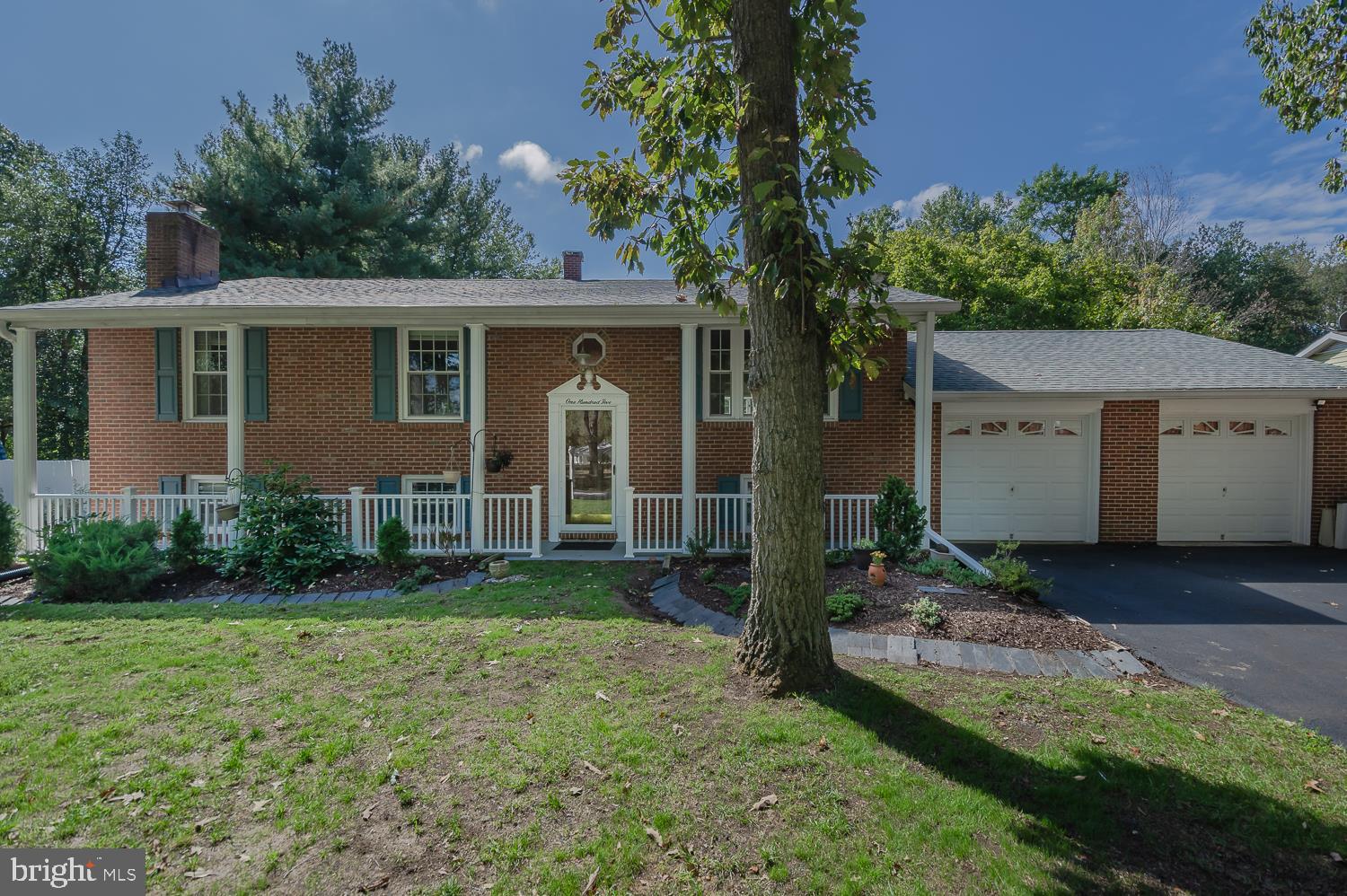 LONG POINT ON THE MAGOTHY - Residential