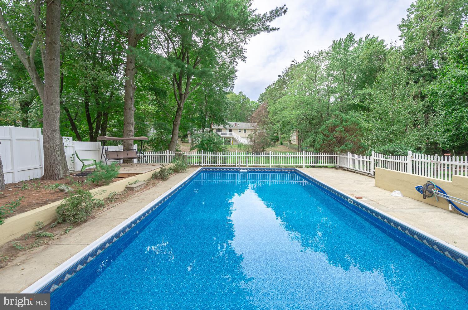 LONG POINT ON THE MAGOTHY - Residential