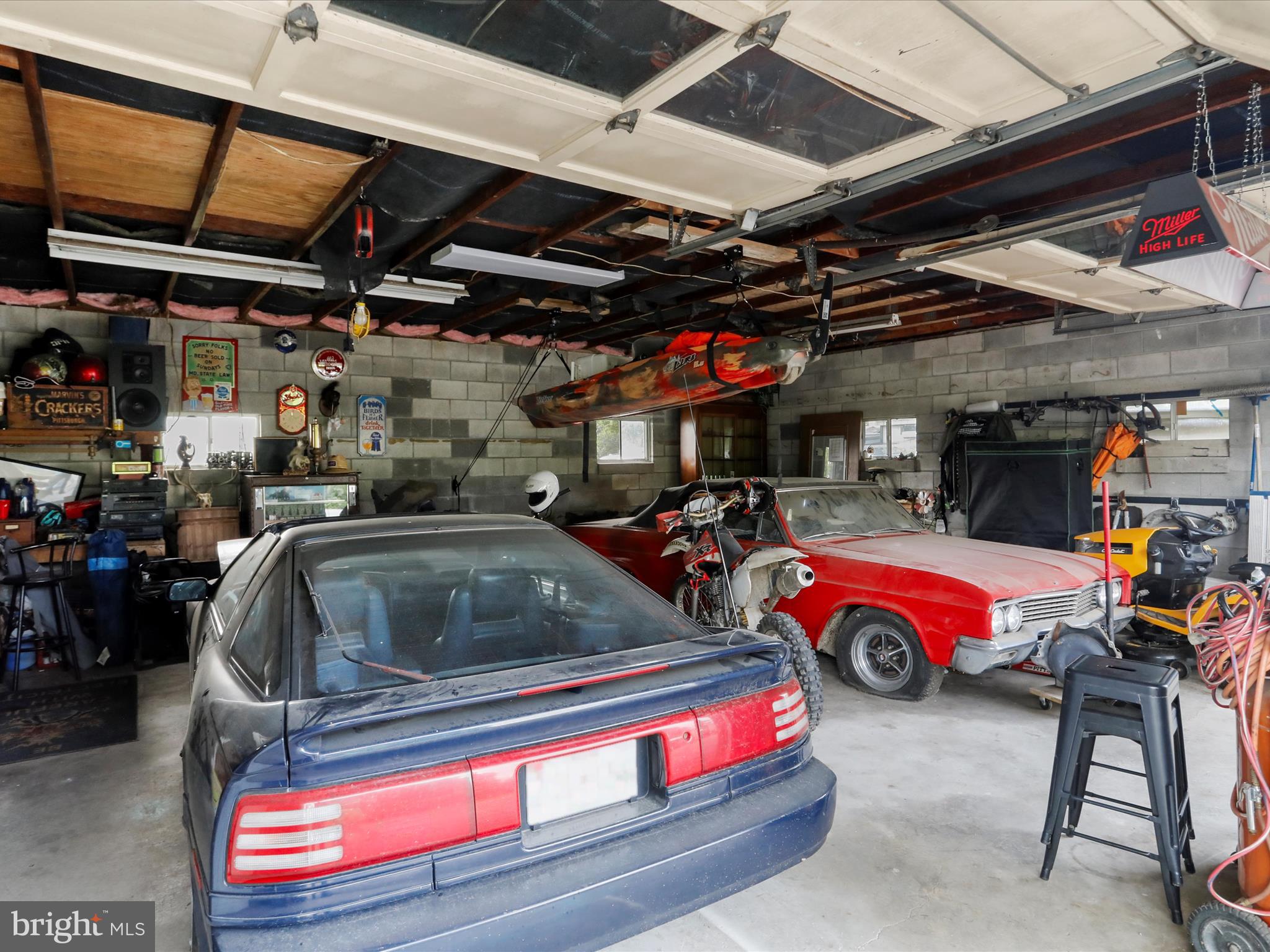 CRESAPTOWN - Residential