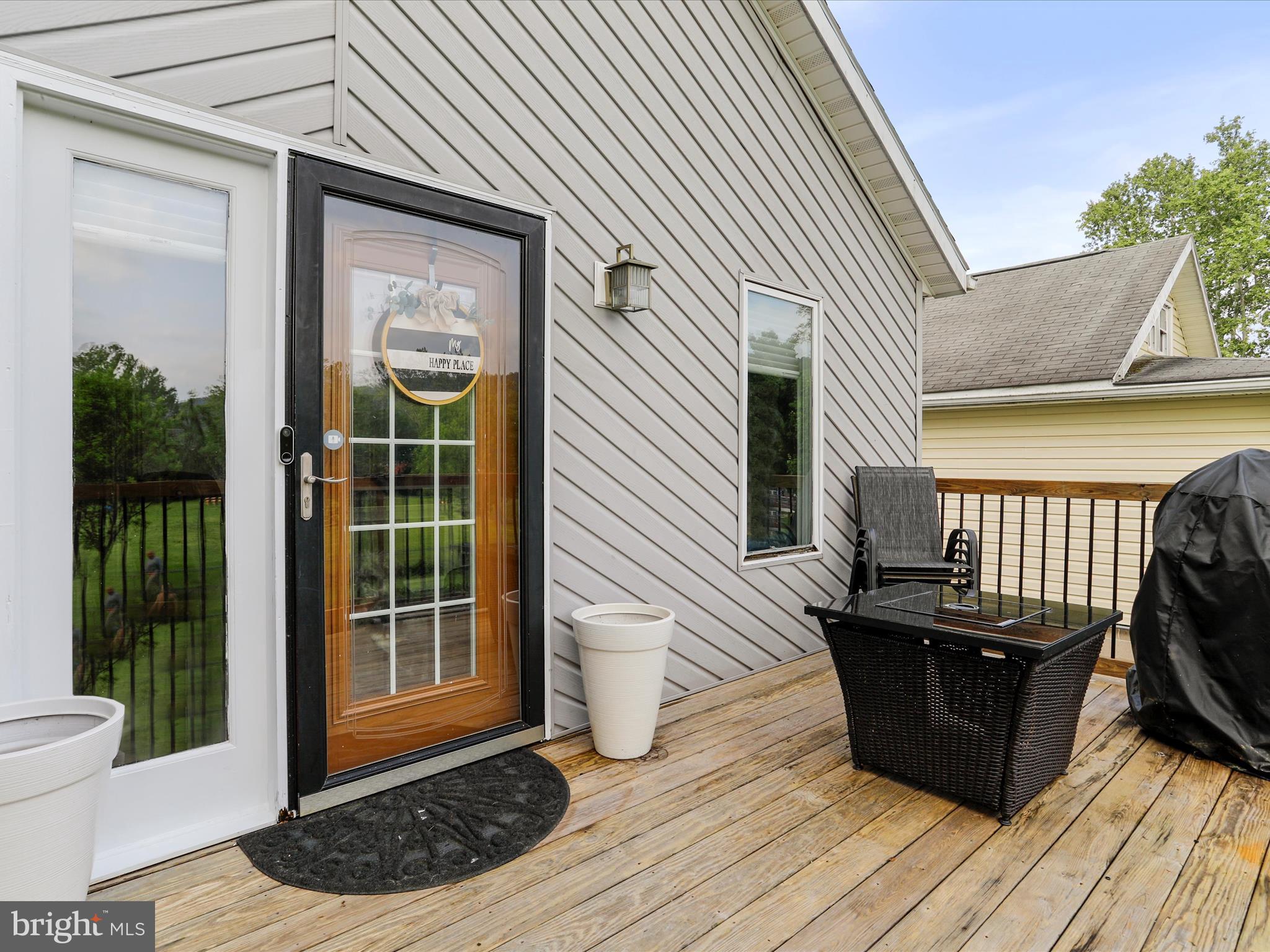 CRESAPTOWN - Residential