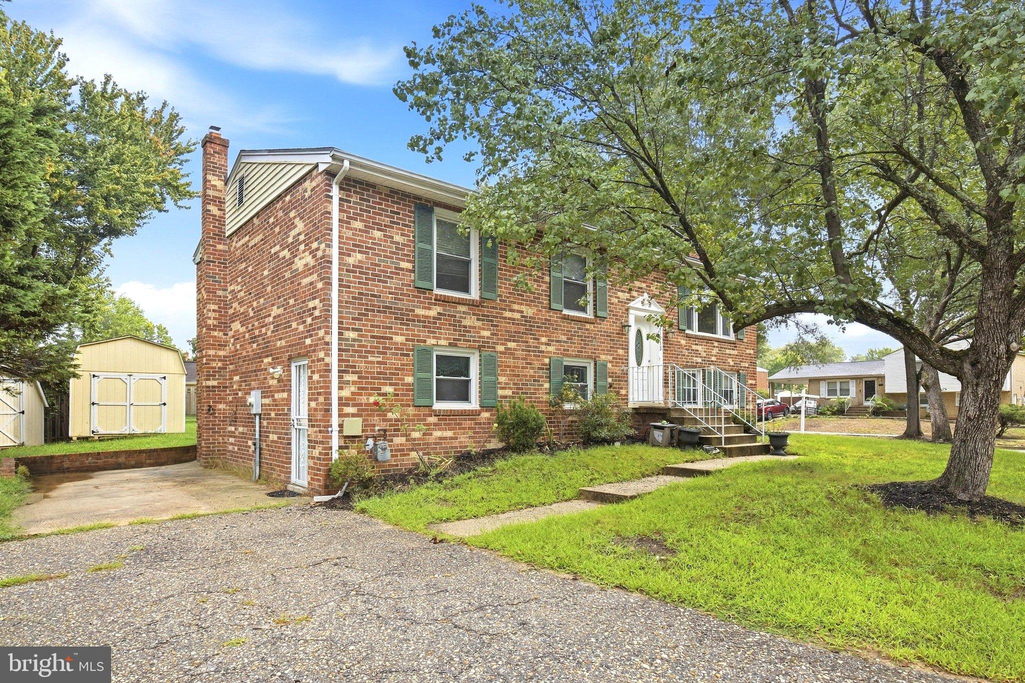 11913 BIRCHVIEW DRIVE