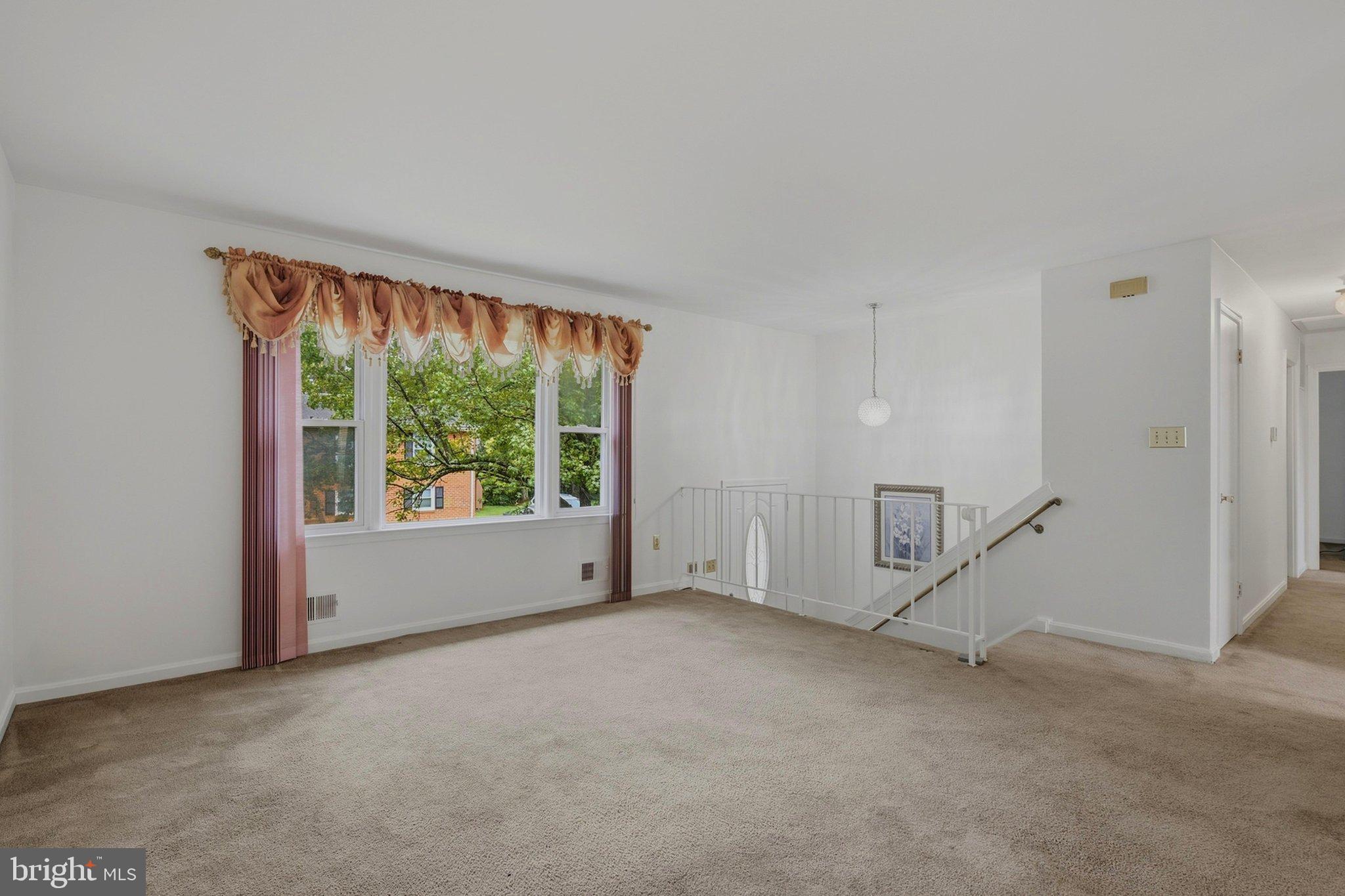 11913 BIRCHVIEW DRIVE