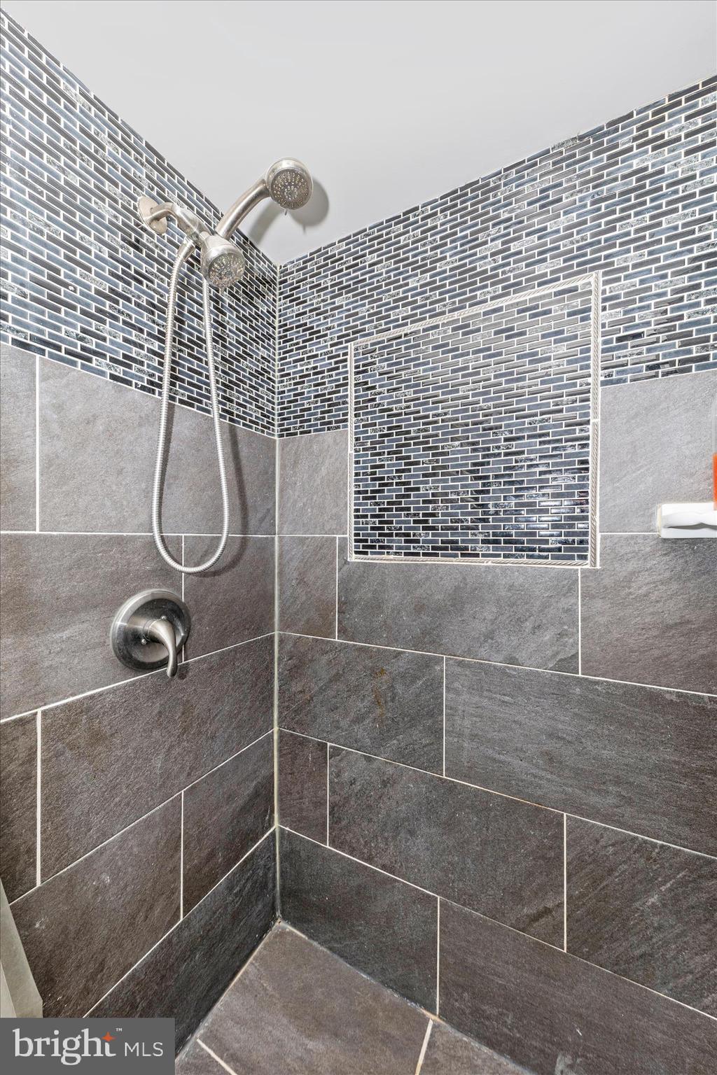 BONIWOOD PLAT 2 - Residential