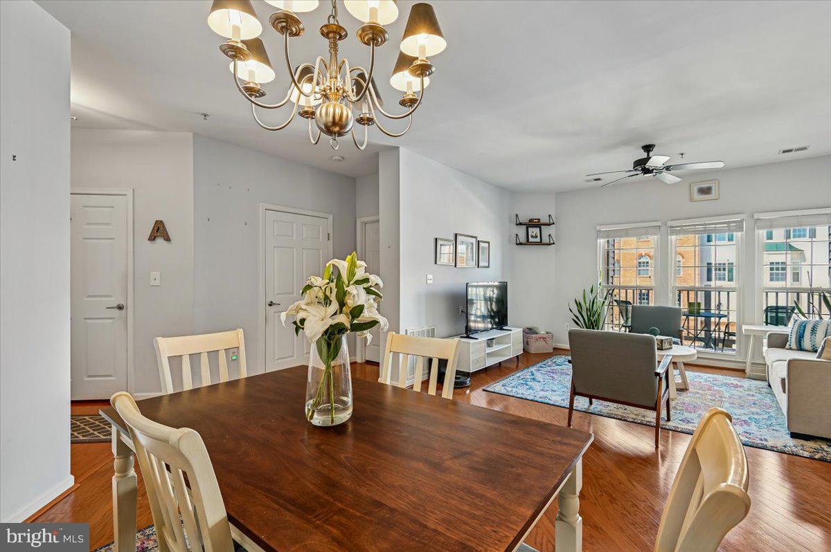 ELKRIDGE CROSSING - Residential