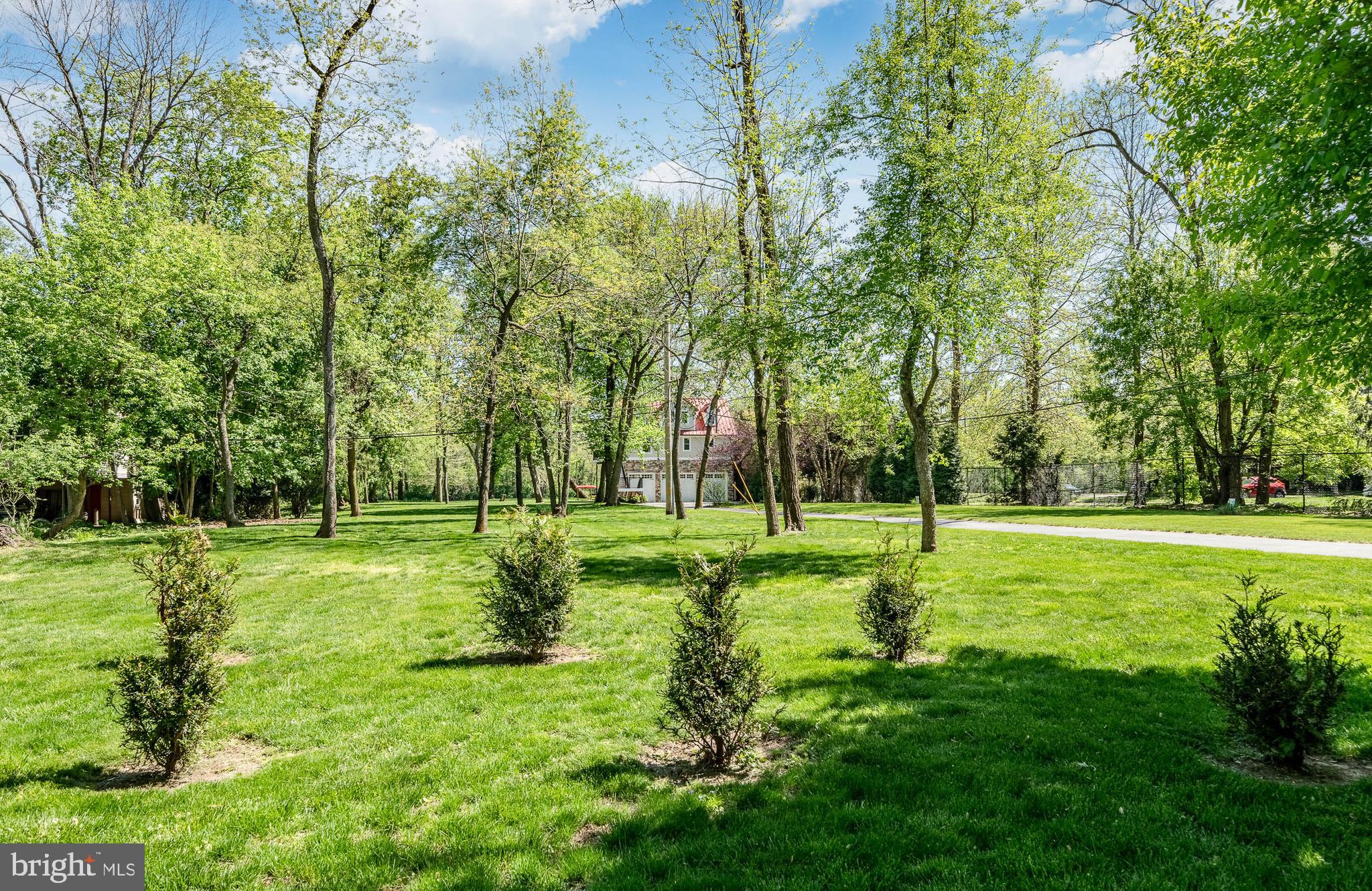 100 W INDIAN LANE