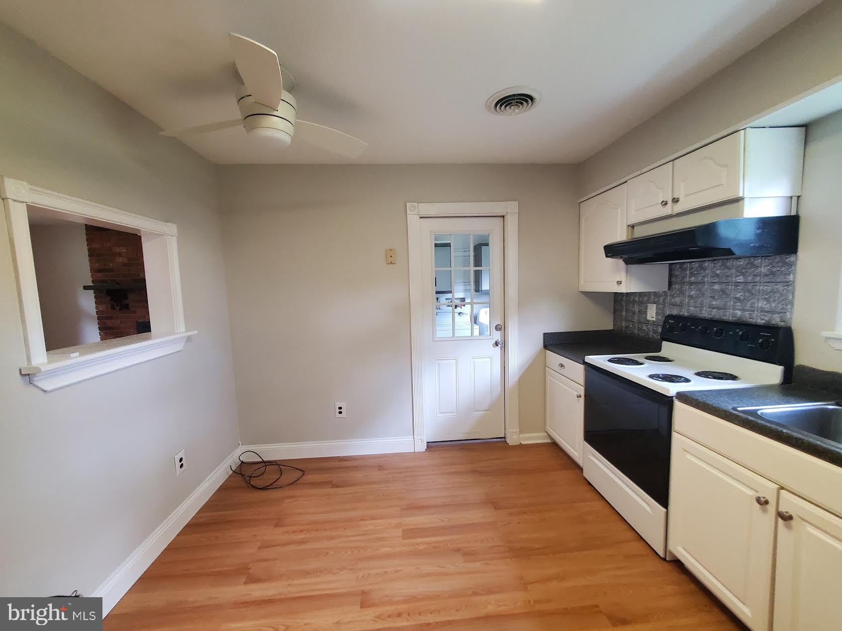 261 GARDEN AVENUE