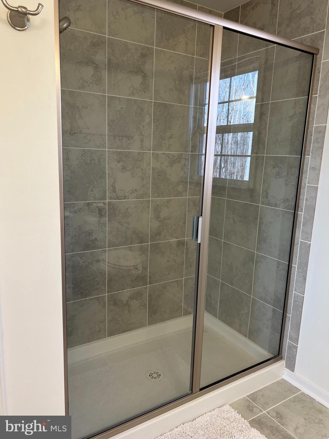 ROLLING WOODS - Residential