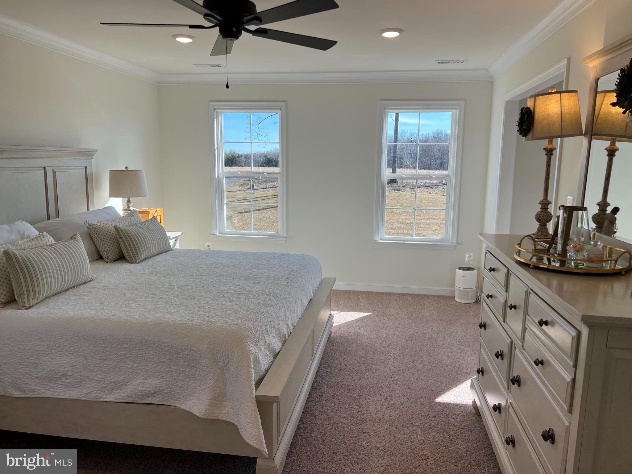 ROLLING WOODS - Residential