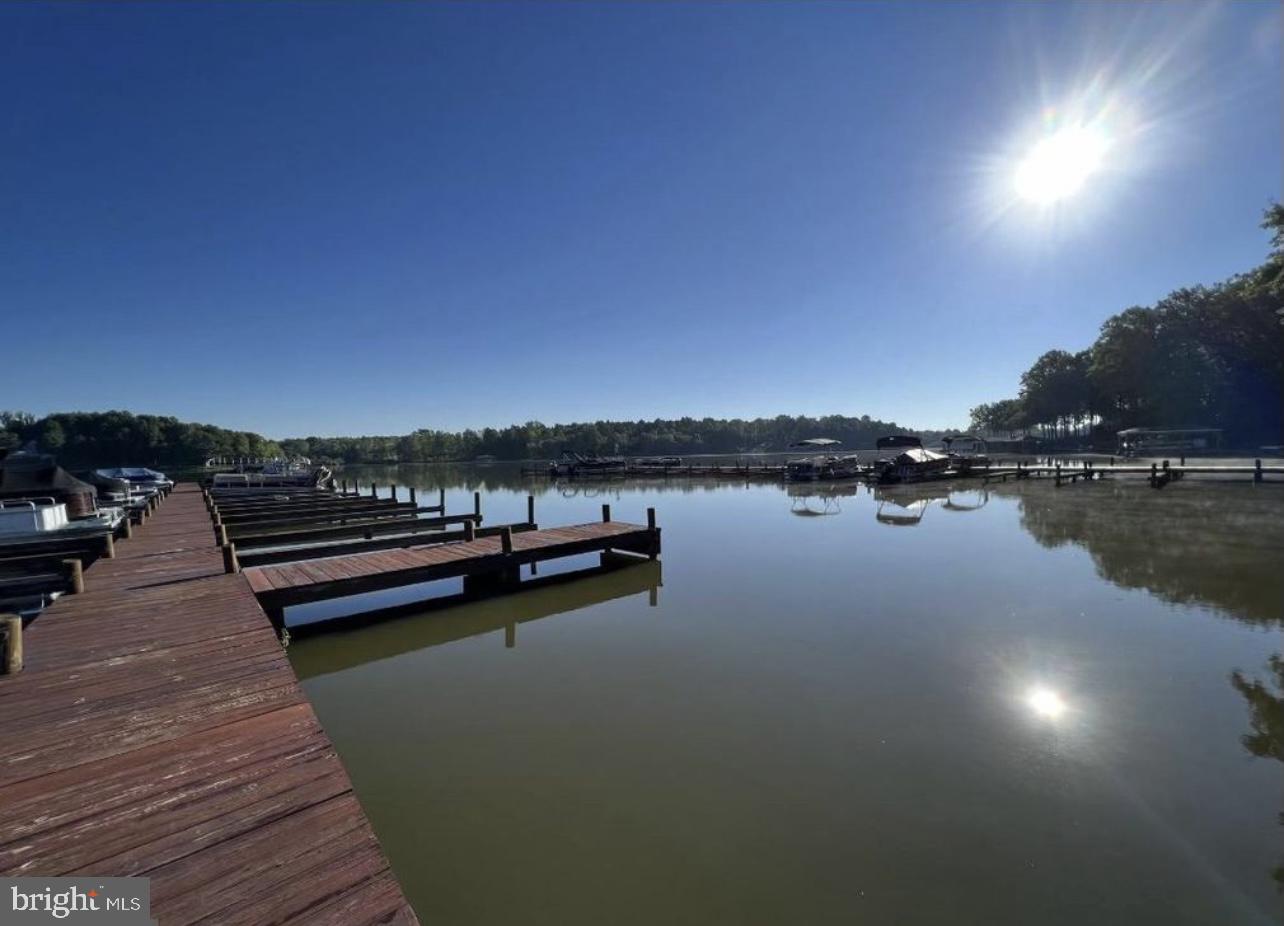 ROLLING WOODS - Residential