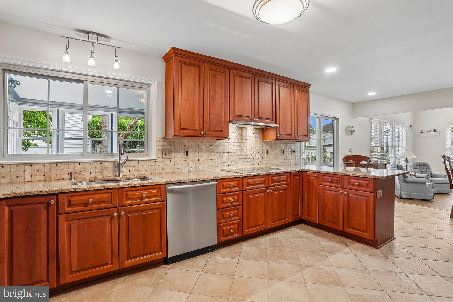 CASHELL MANOR - Residential