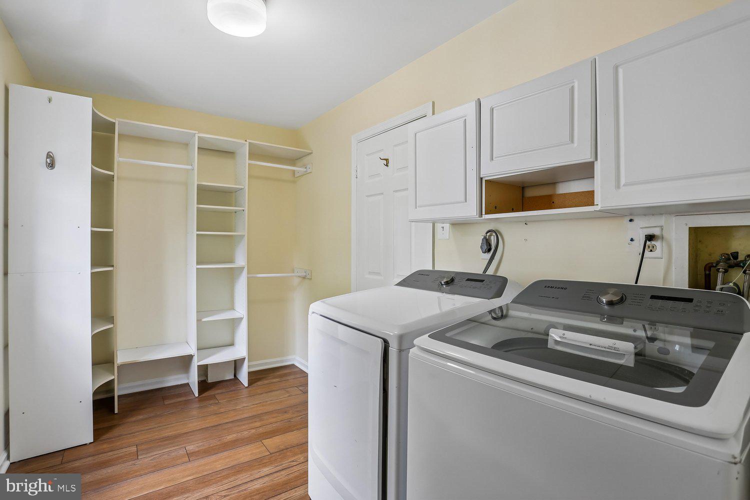 CASHELL MANOR - Residential