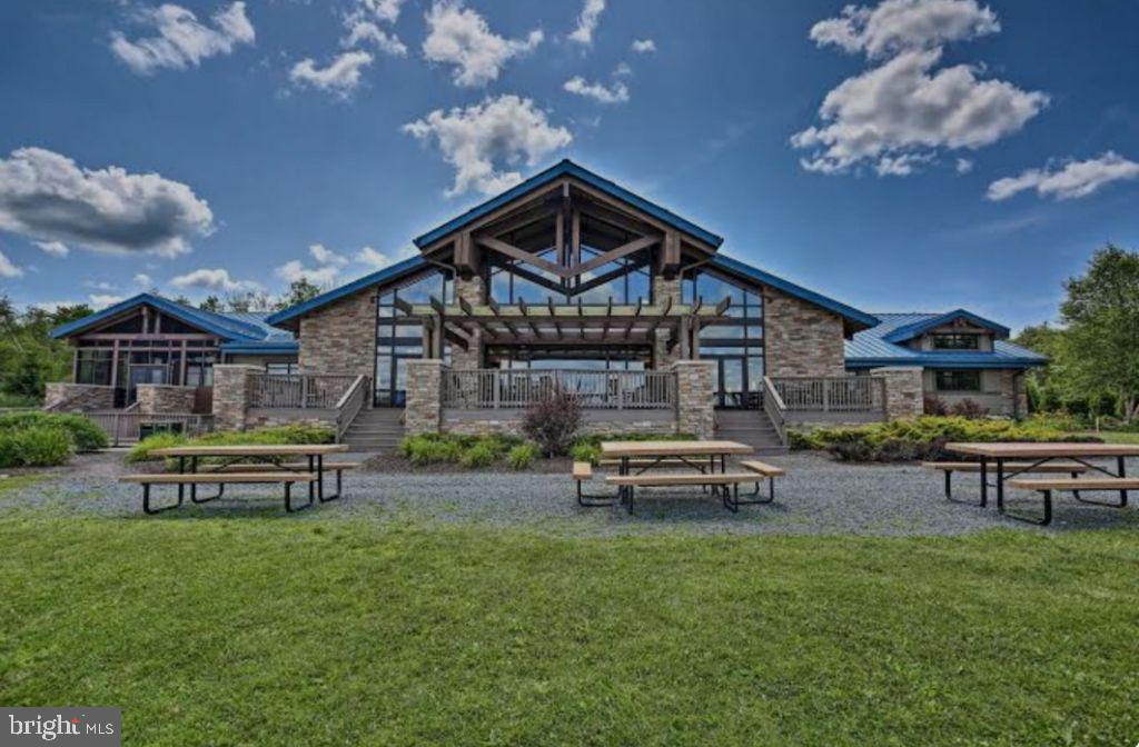 ARROWHEAD NORHT - Residential