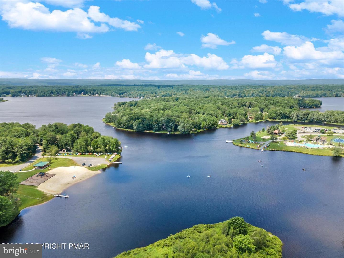 ARROWHEAD NORHT - Residential