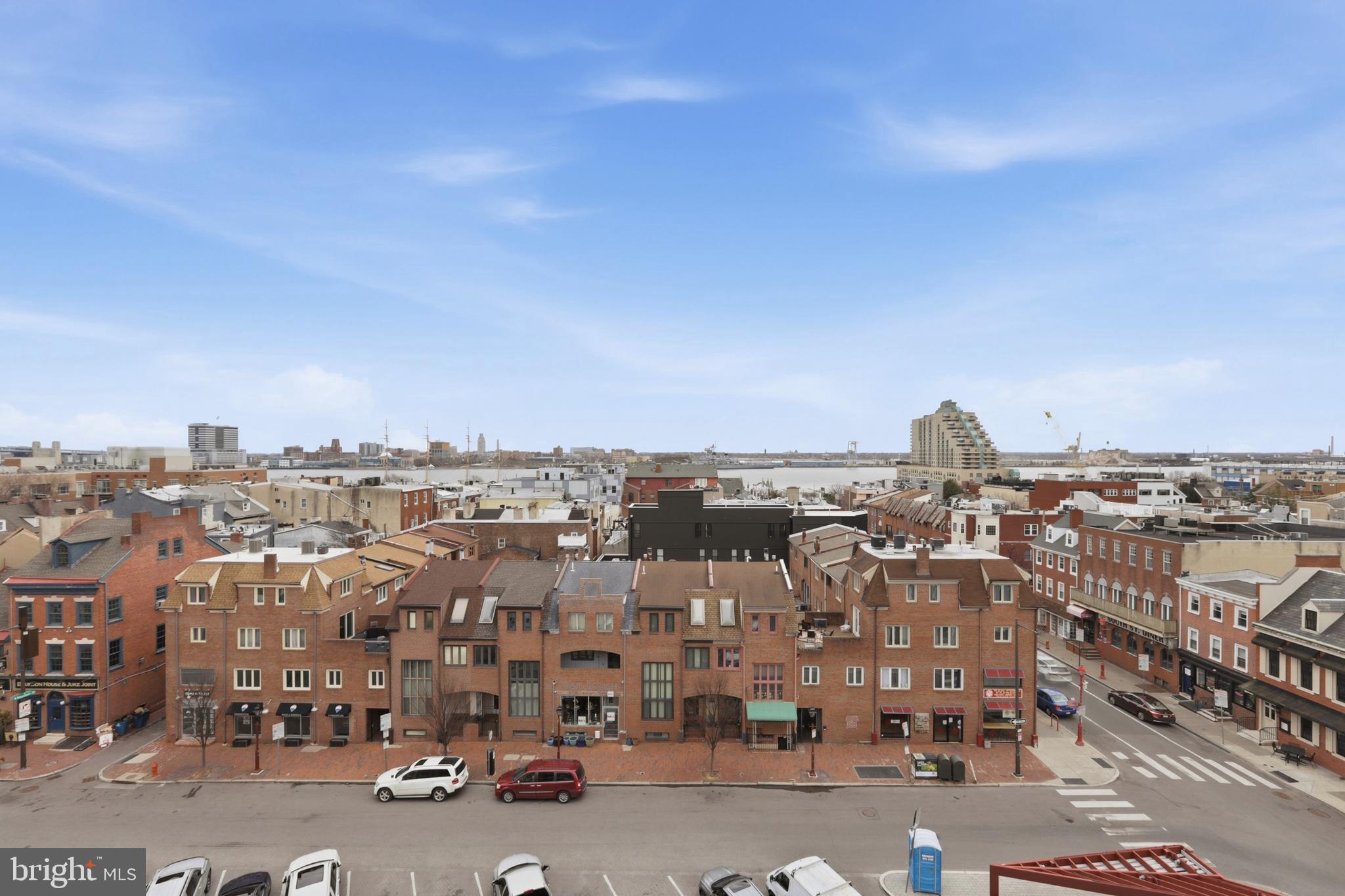 SOCIETY HILL - Residential