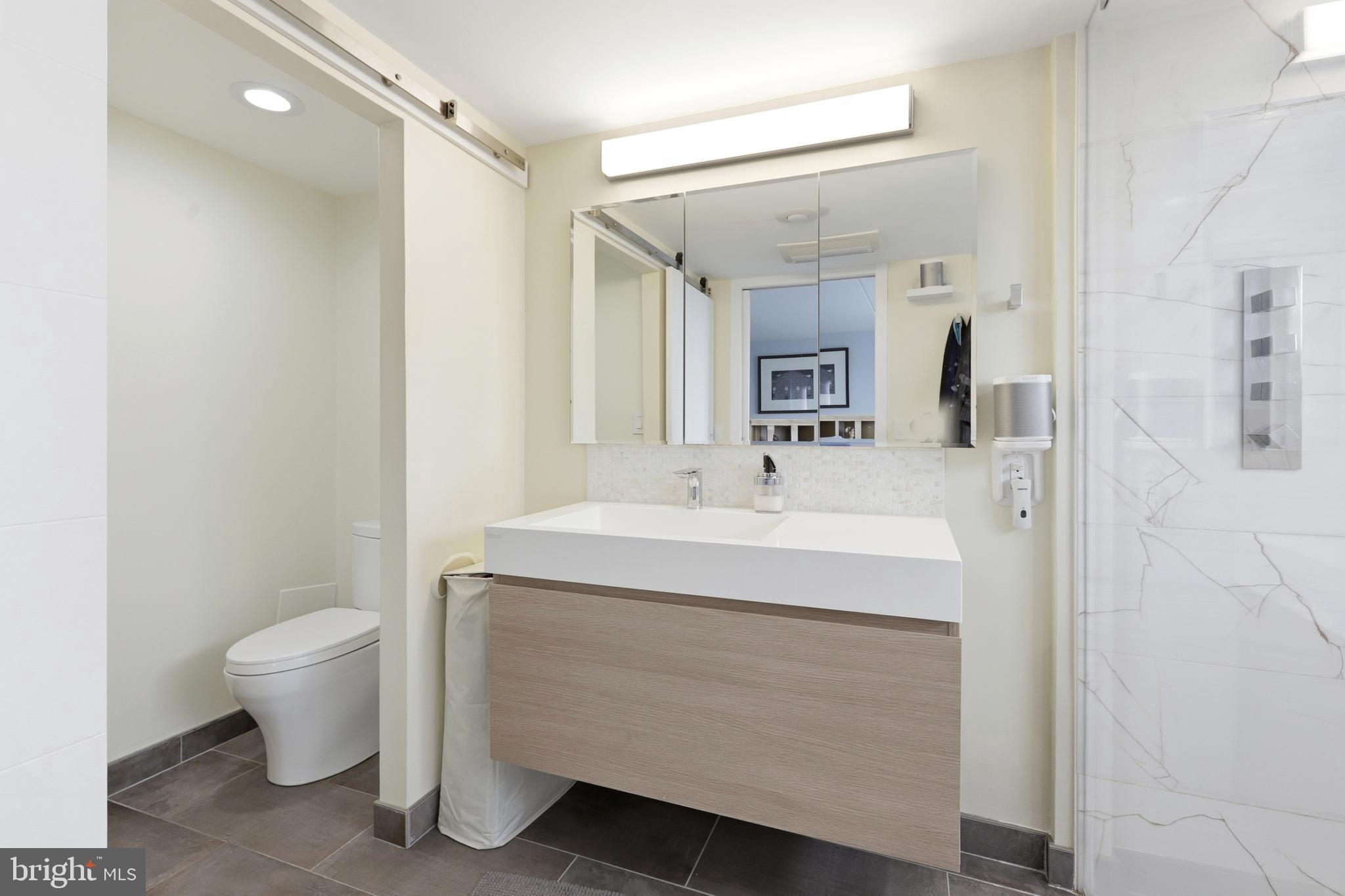 SOCIETY HILL - Residential