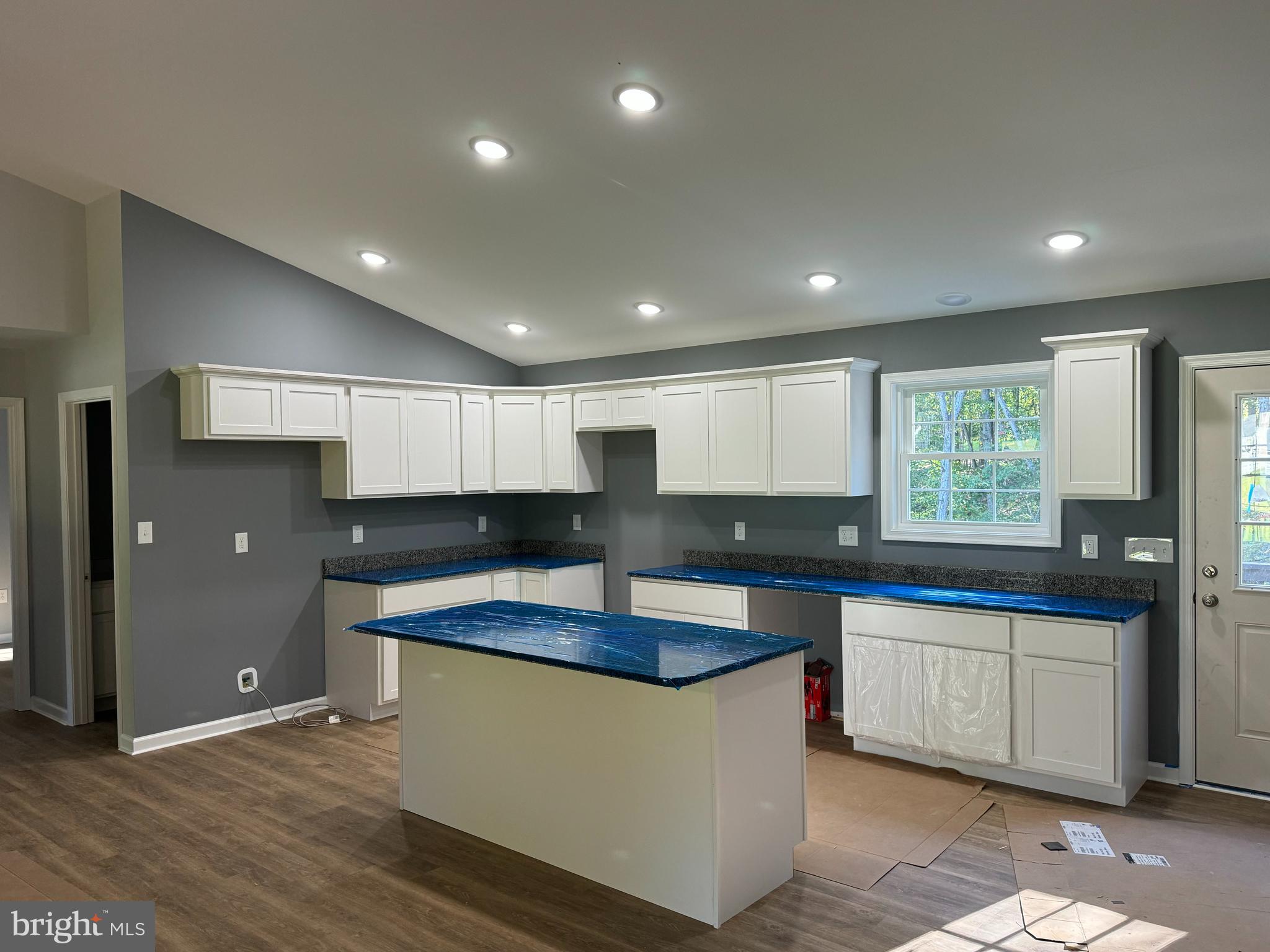 SHEN FARMS MT LAKE - Residential