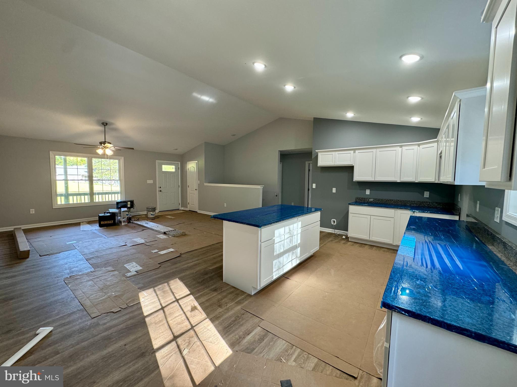 SHEN FARMS MT LAKE - Residential