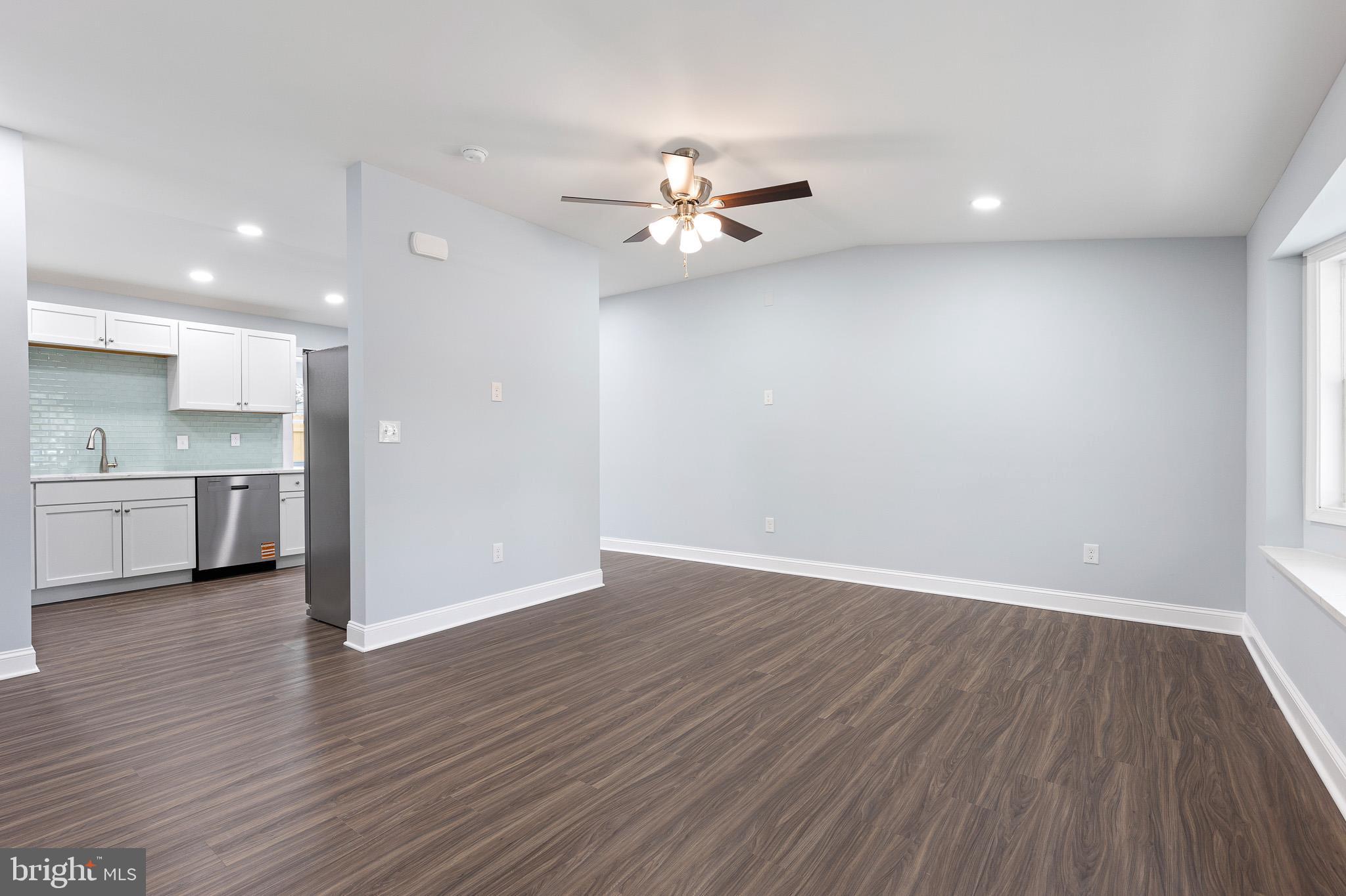 BROOKSIDE - Residential