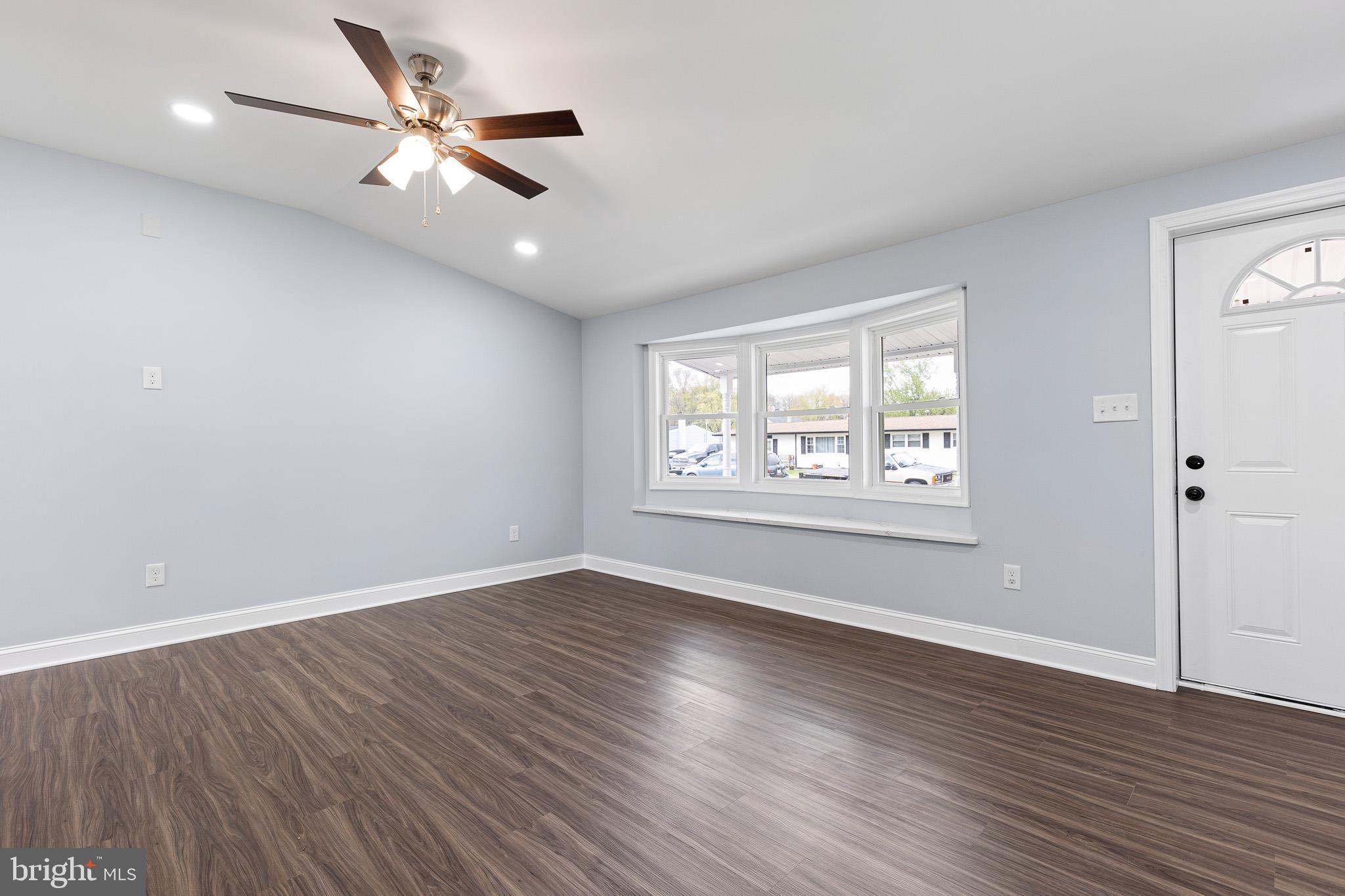 BROOKSIDE - Residential