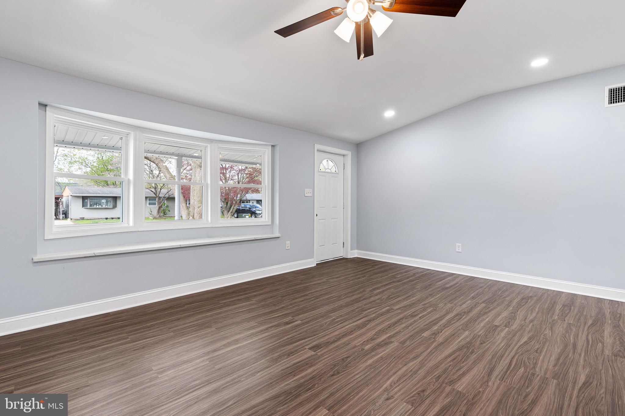 BROOKSIDE - Residential