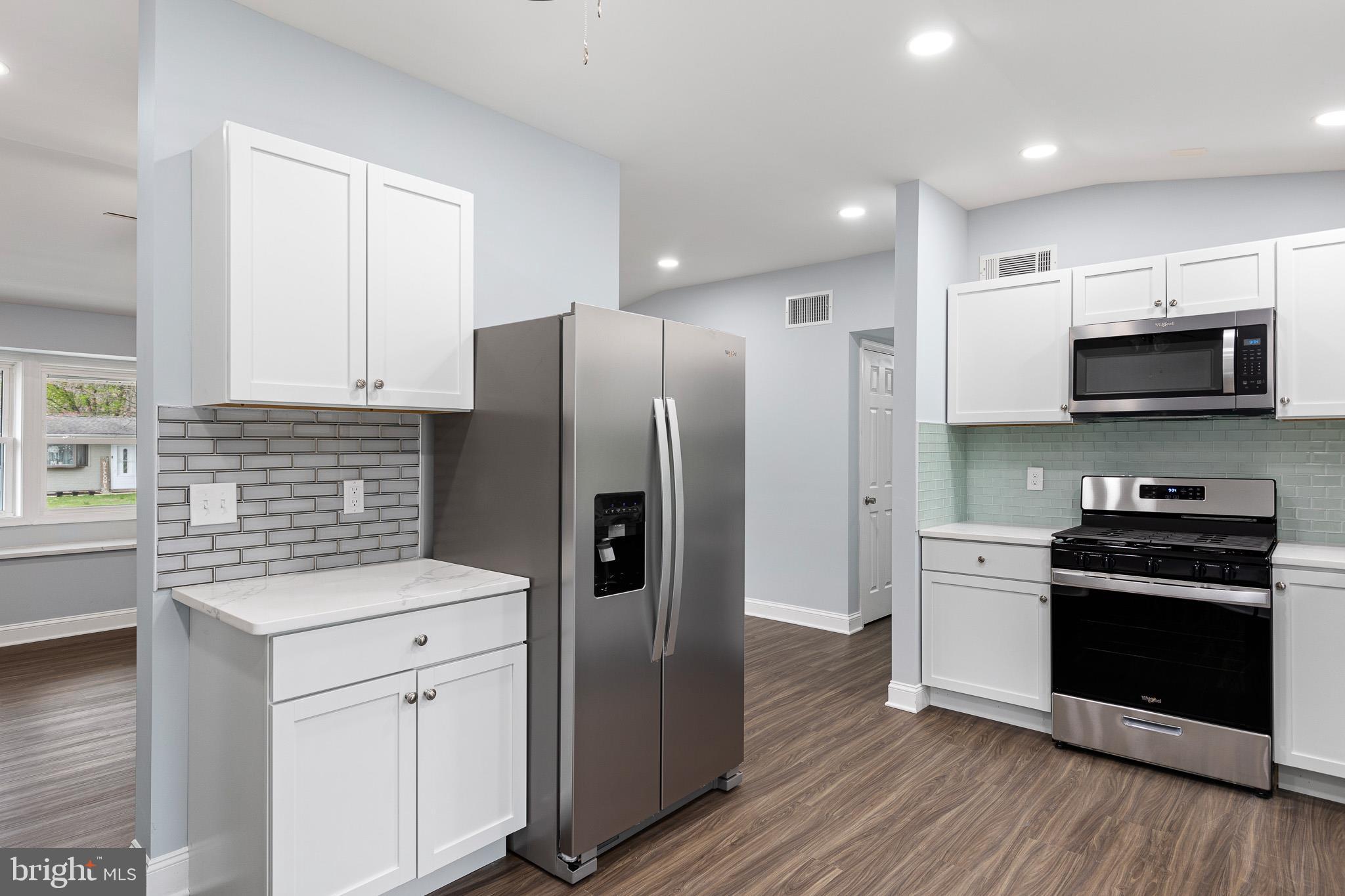 BROOKSIDE - Residential