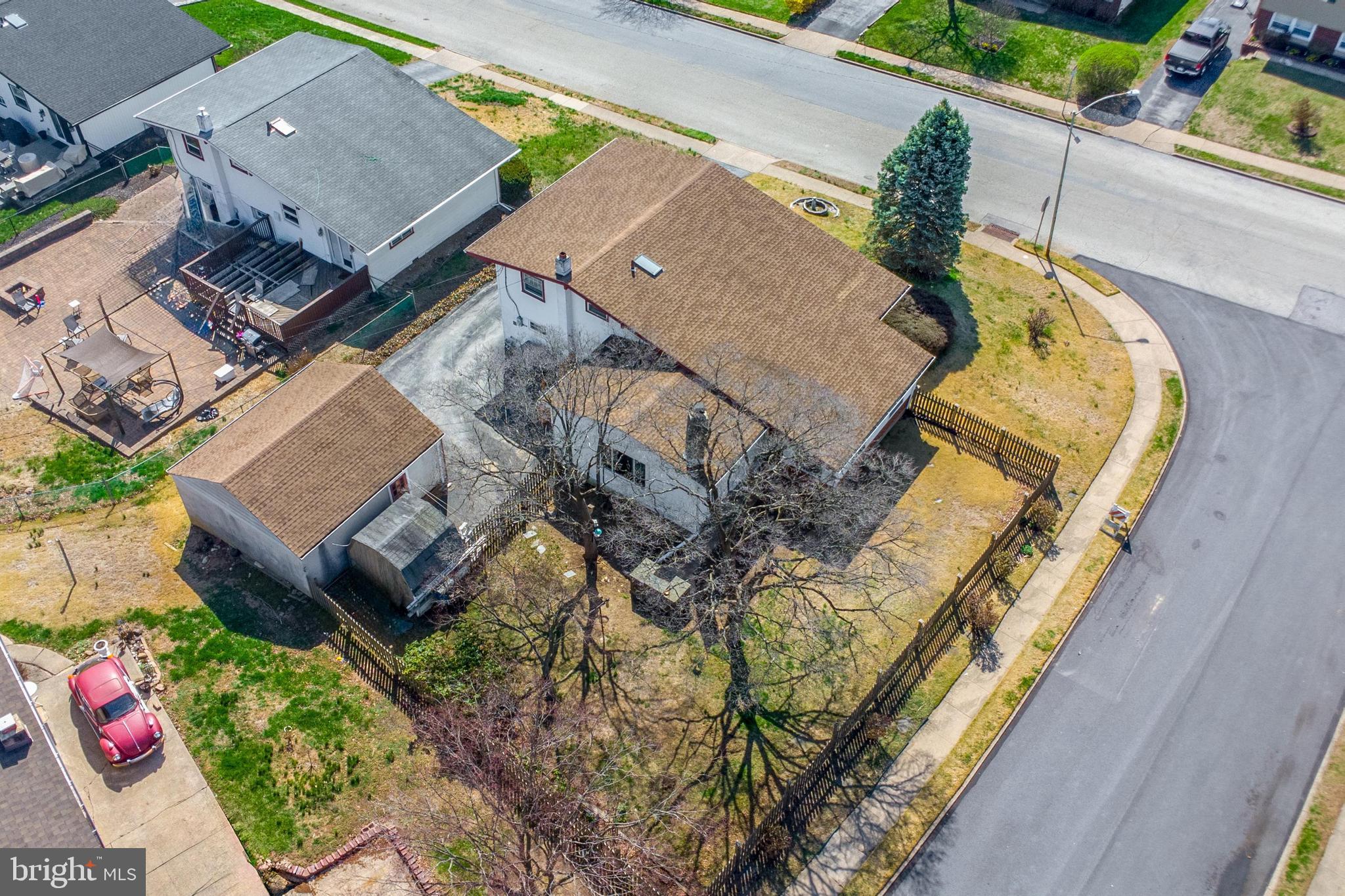 LAWRENCE PARK - Residential