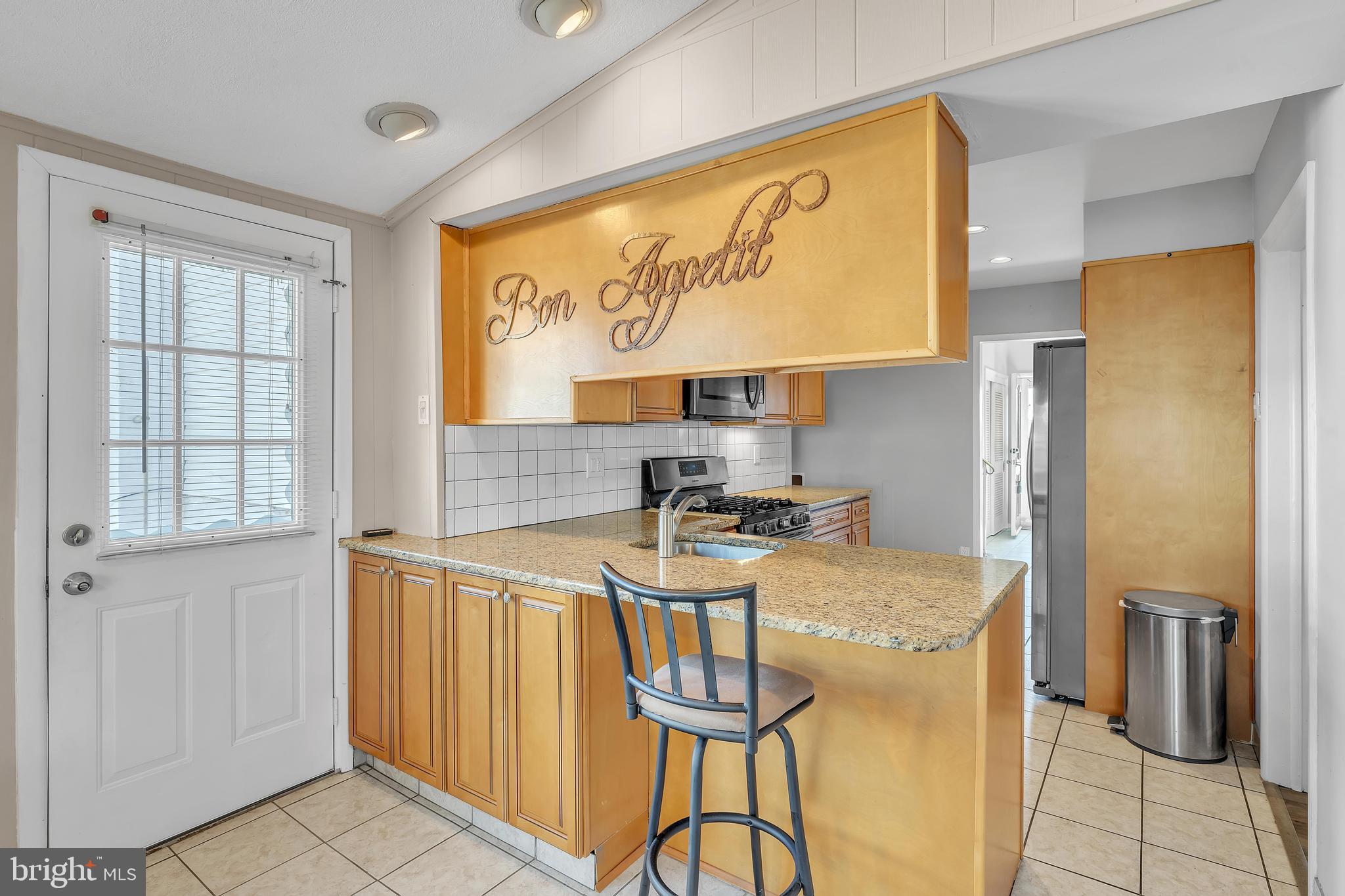 LAWRENCE PARK - Residential