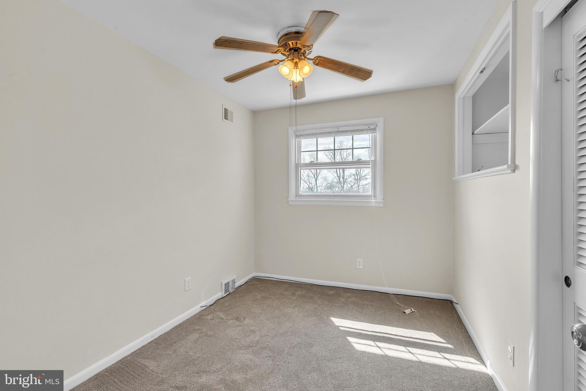 LAWRENCE PARK - Residential