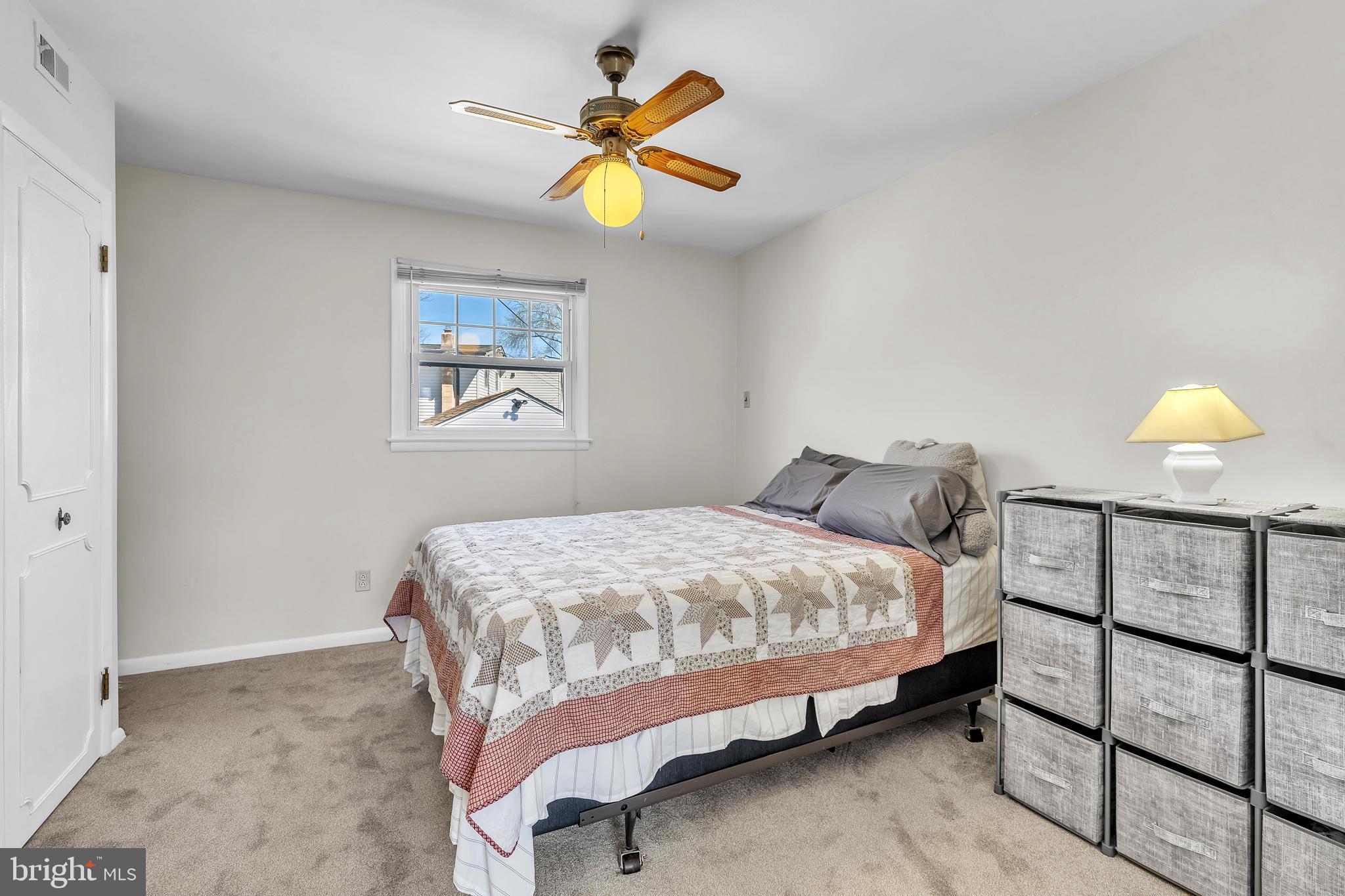 LAWRENCE PARK - Residential