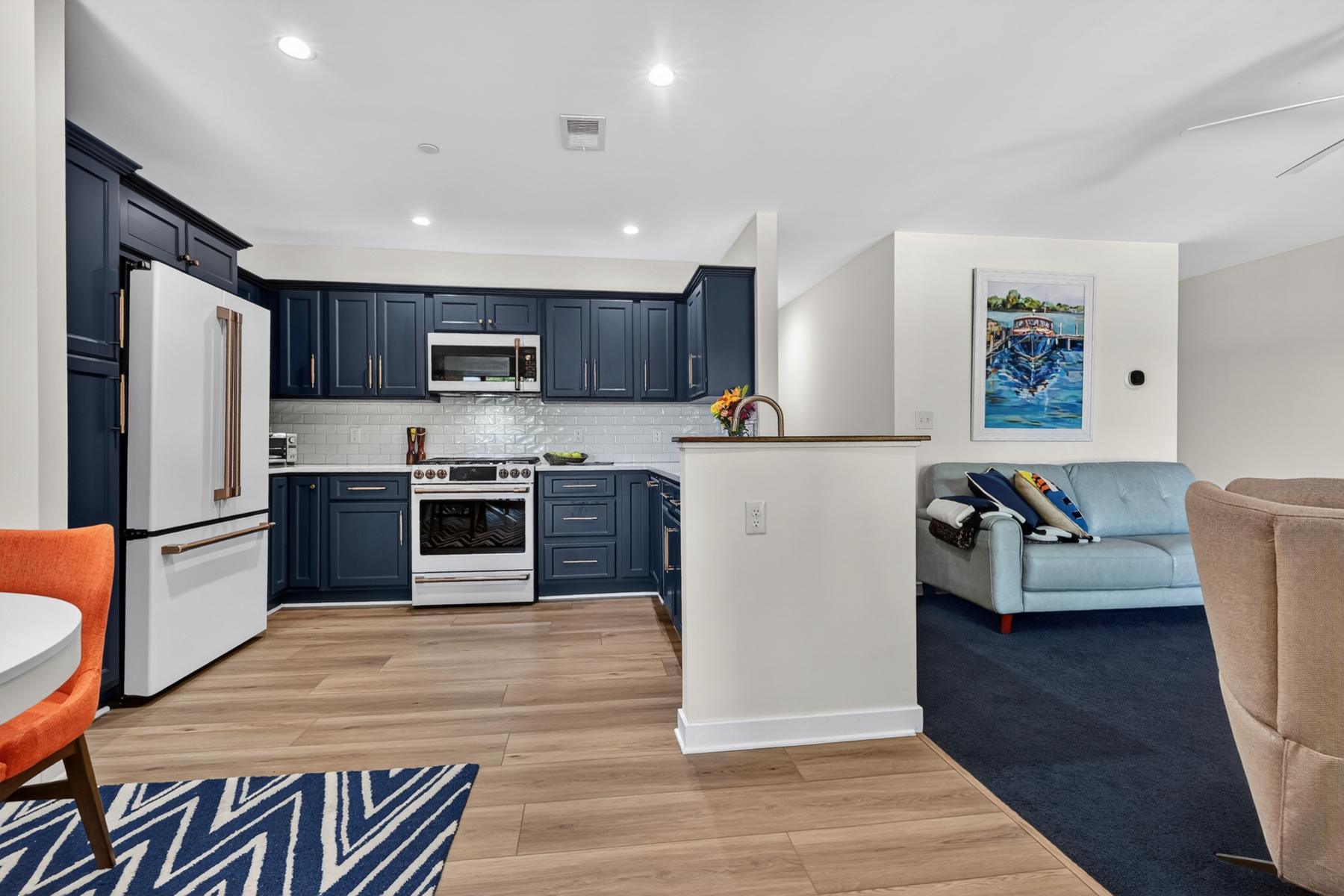SEVERN HOUSE - Residential