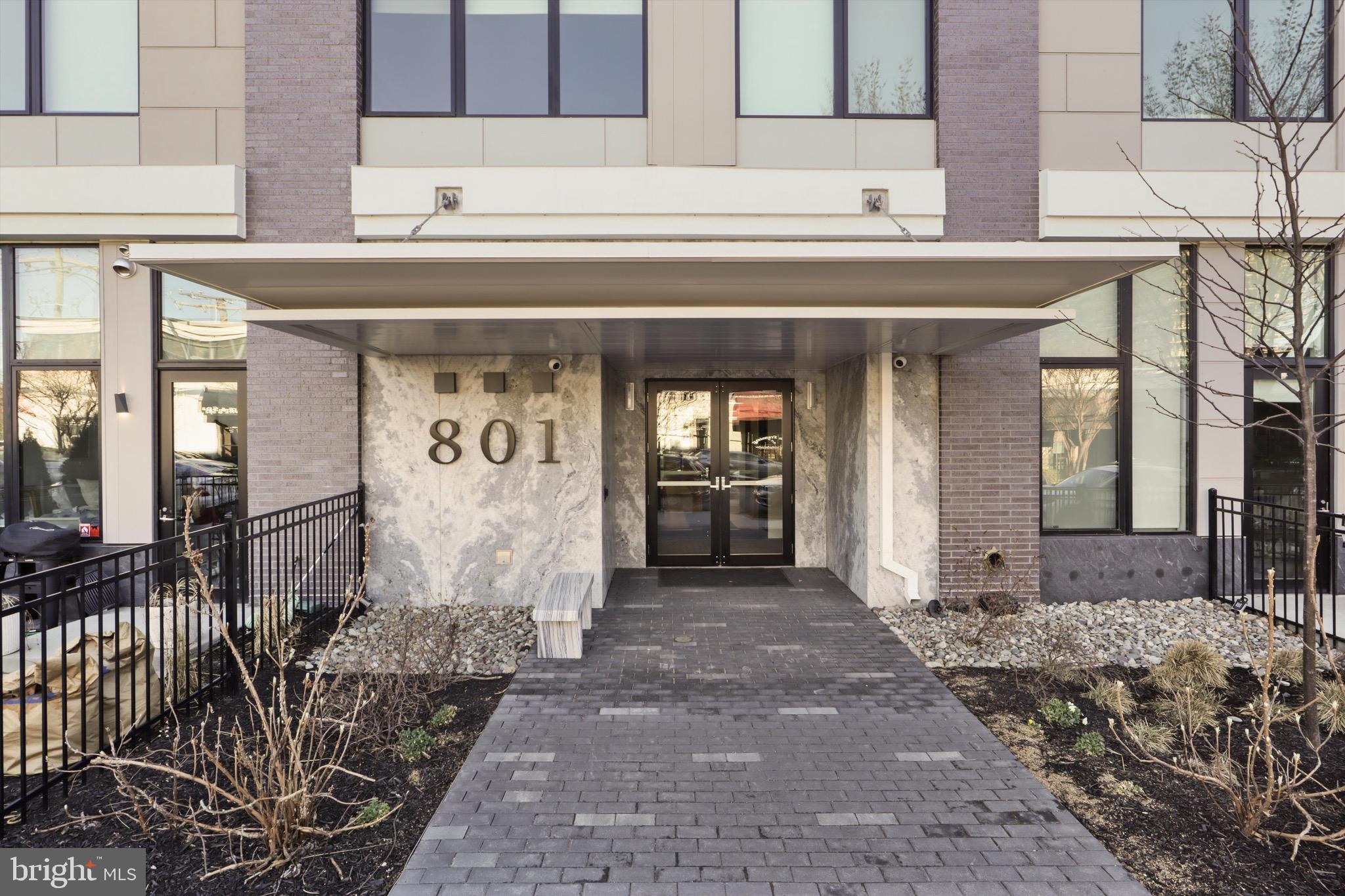 801 N FAIRFAX STREET 318