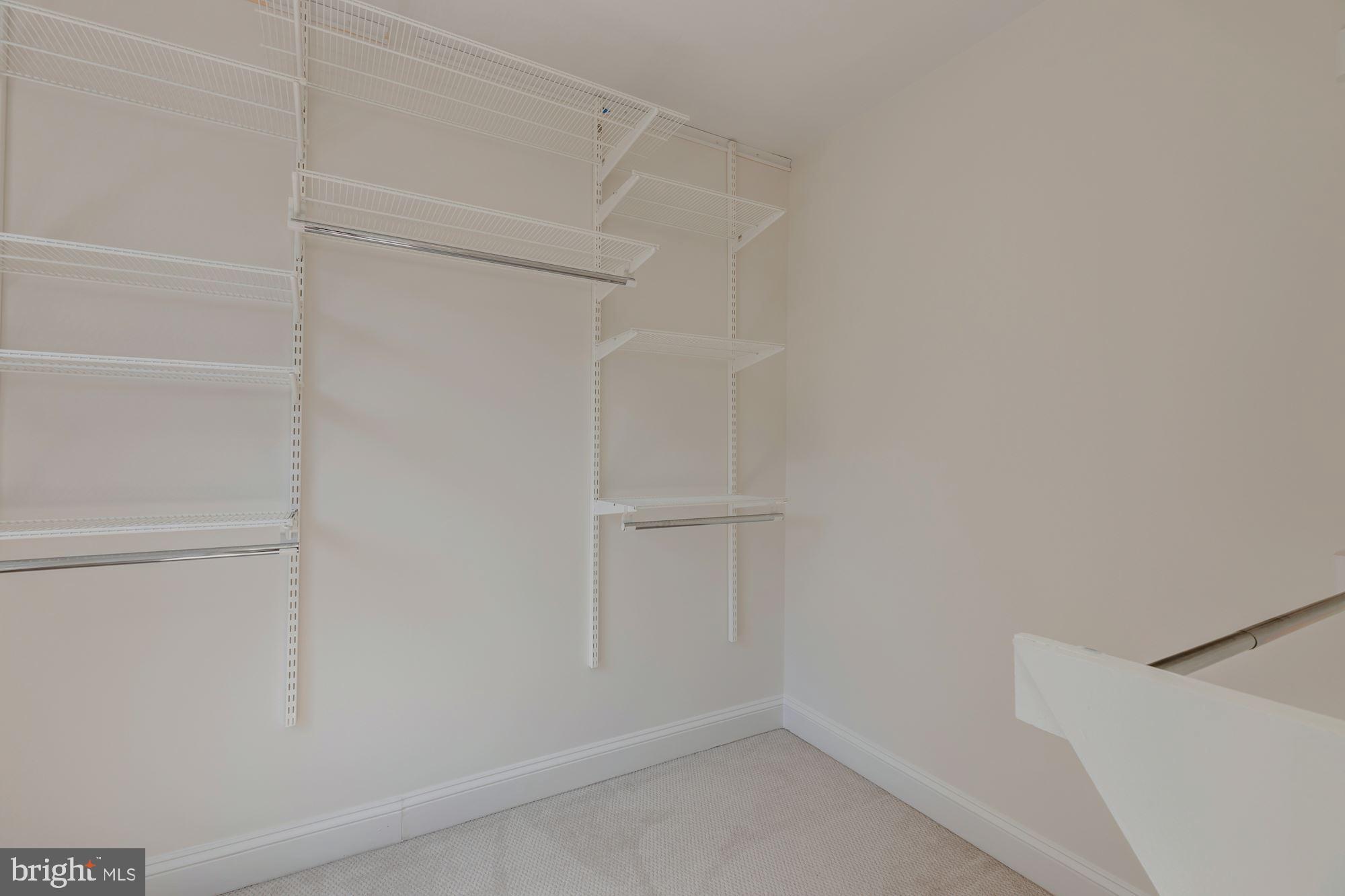 HIGHGATE - Residential