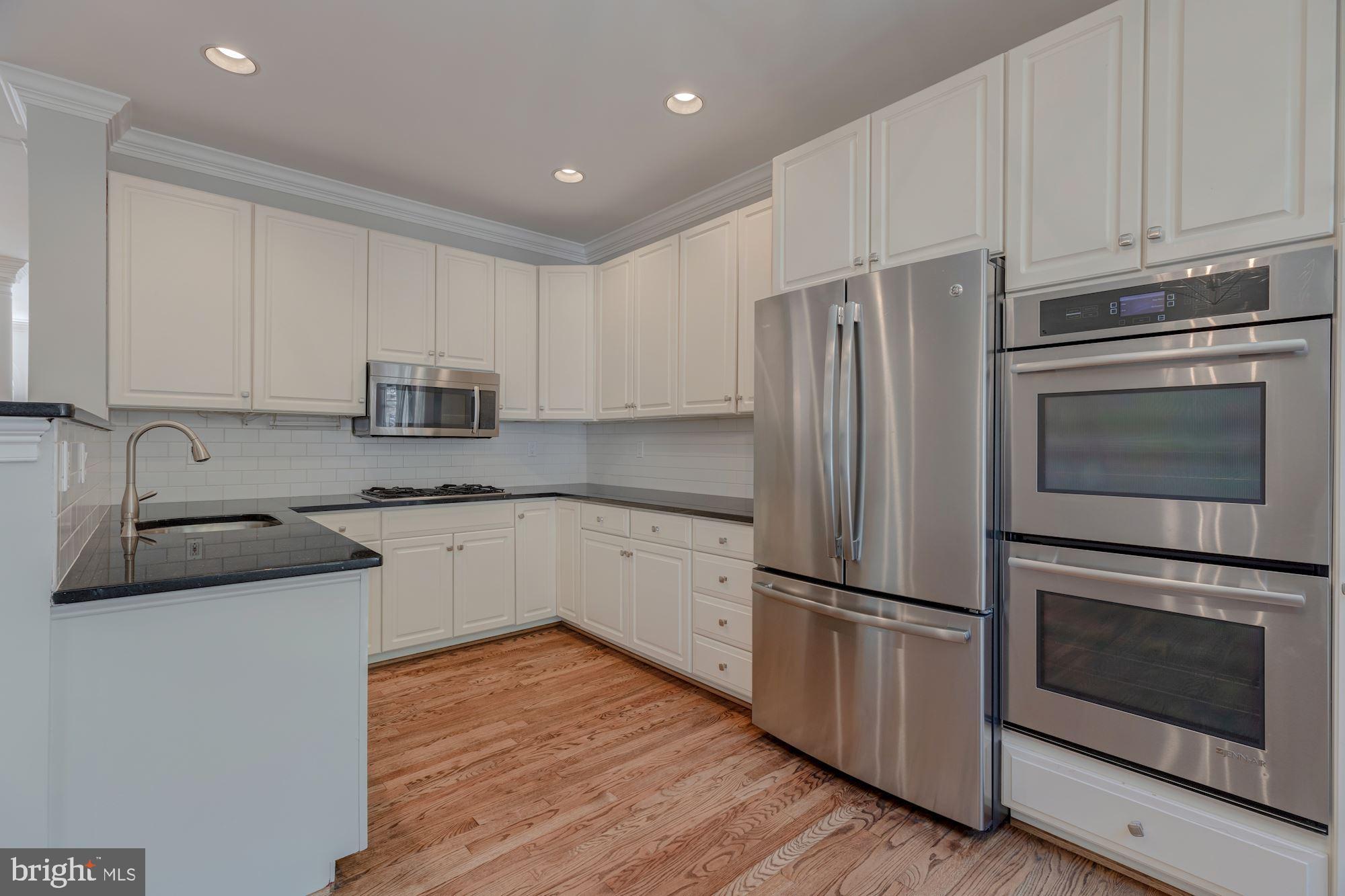 HIGHGATE - Residential