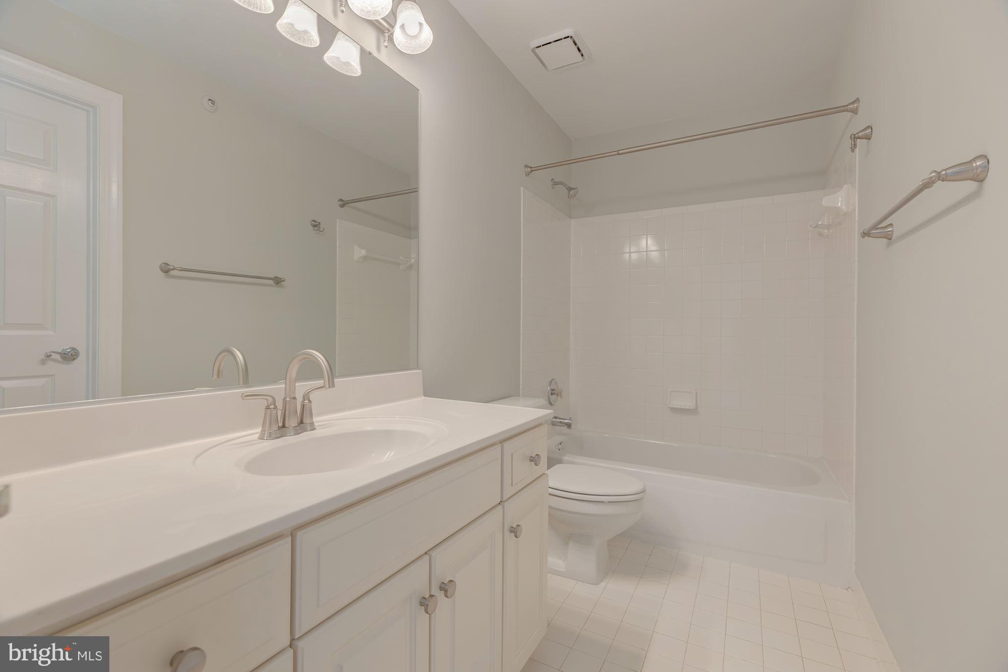 HIGHGATE - Residential