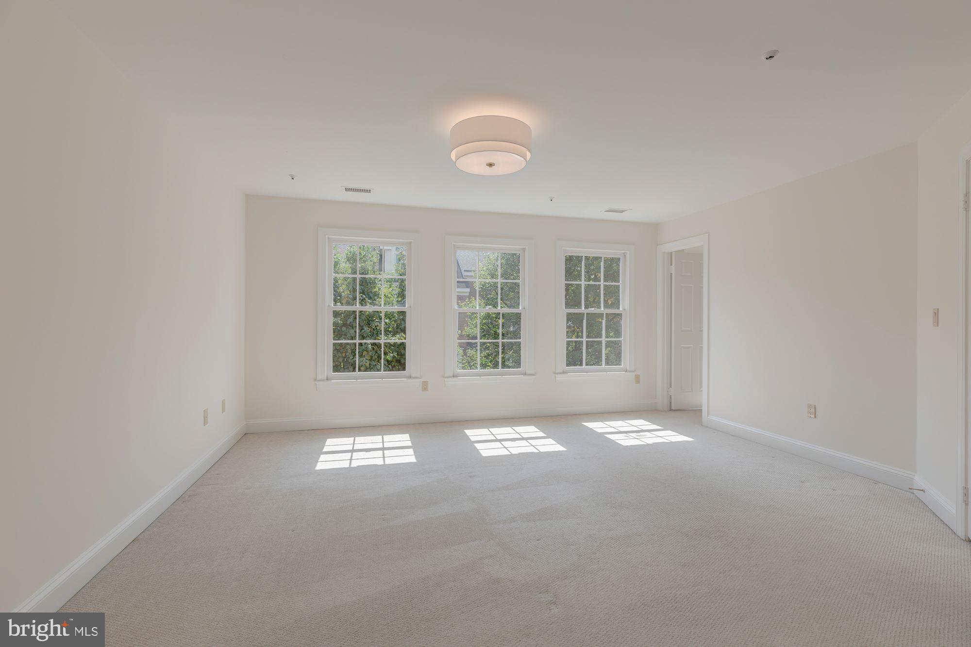 HIGHGATE - Residential