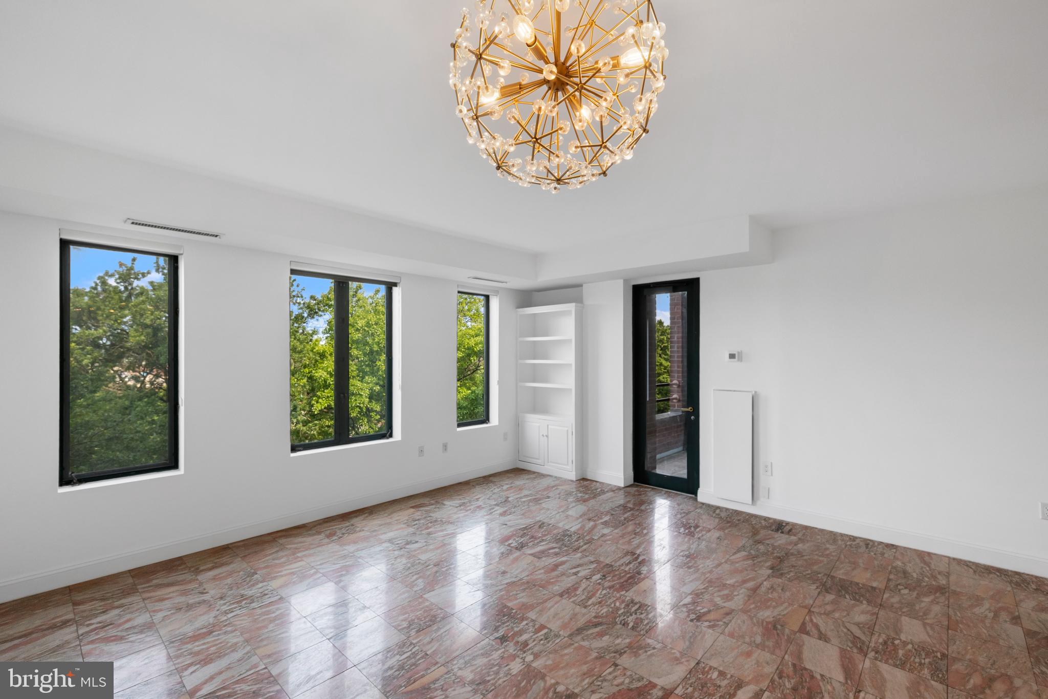 955 26TH STREET NW 608