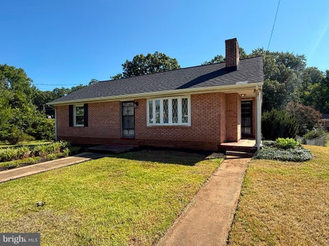 Homes For Sale - 205 Maple Street<br/> FREDERICKSBURG, VA 22405