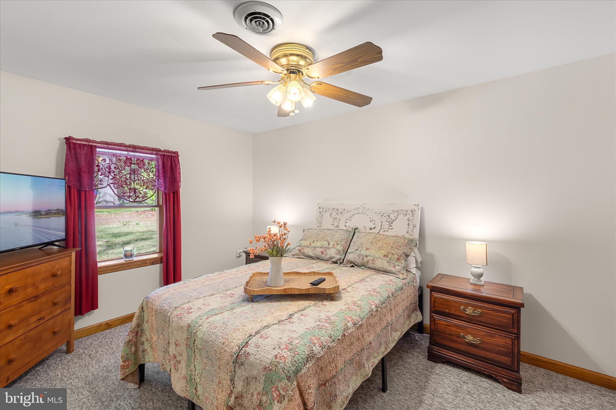 MILLINGTON - Residential