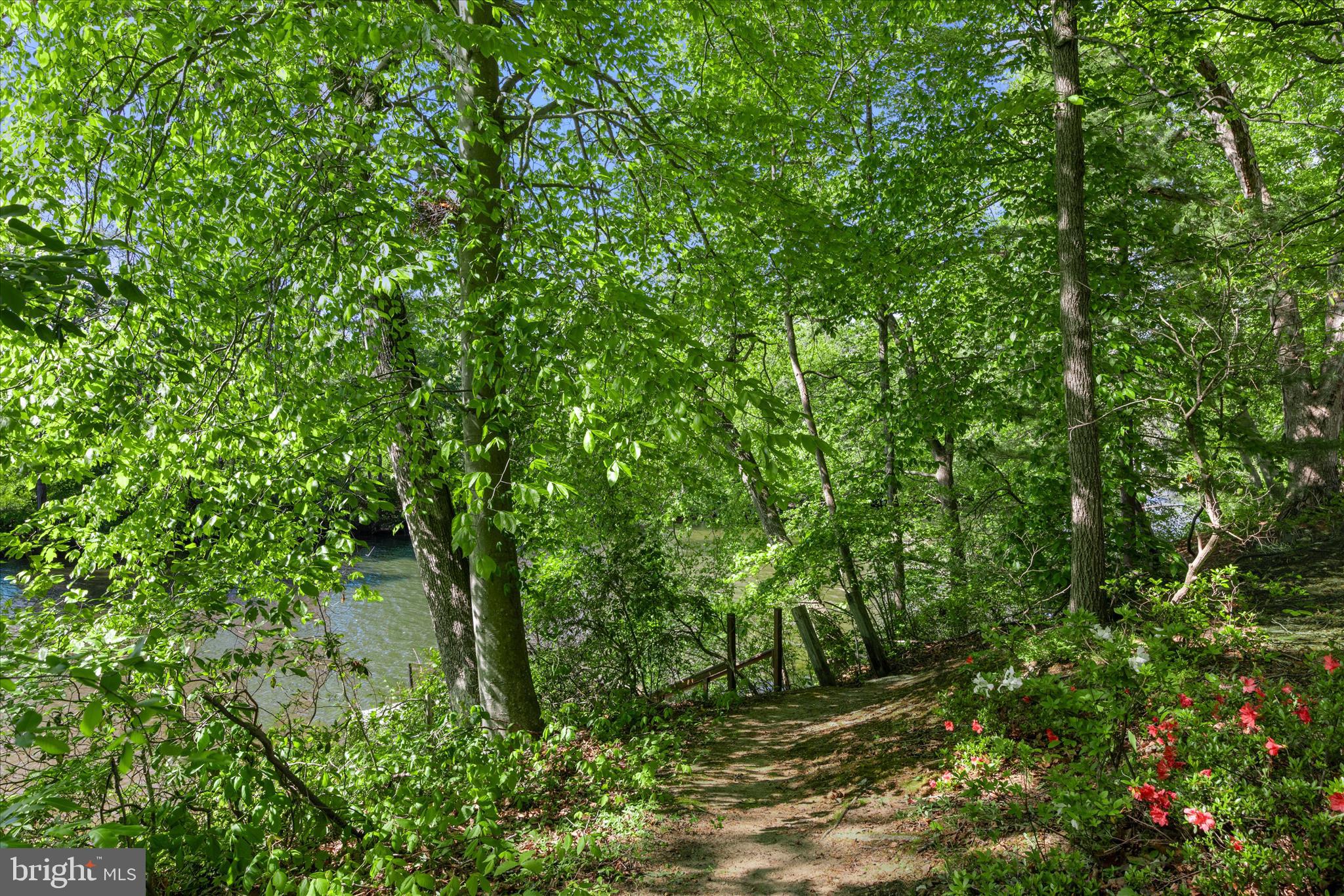 MILLINGTON - Residential