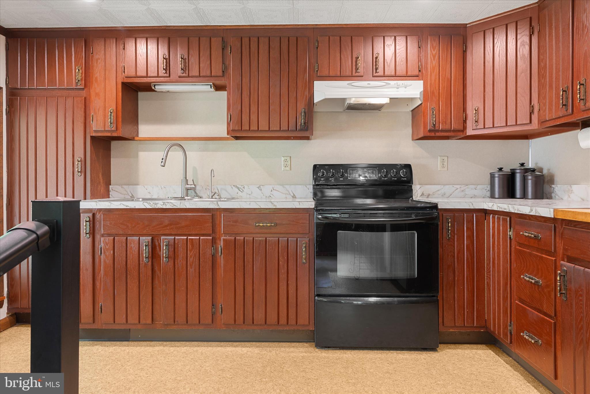 MILLINGTON - Residential