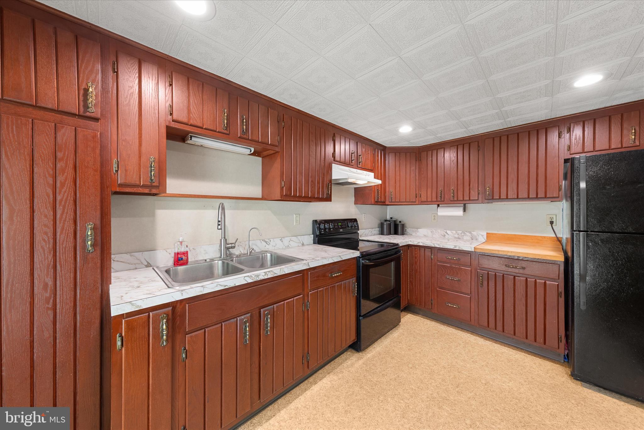 MILLINGTON - Residential