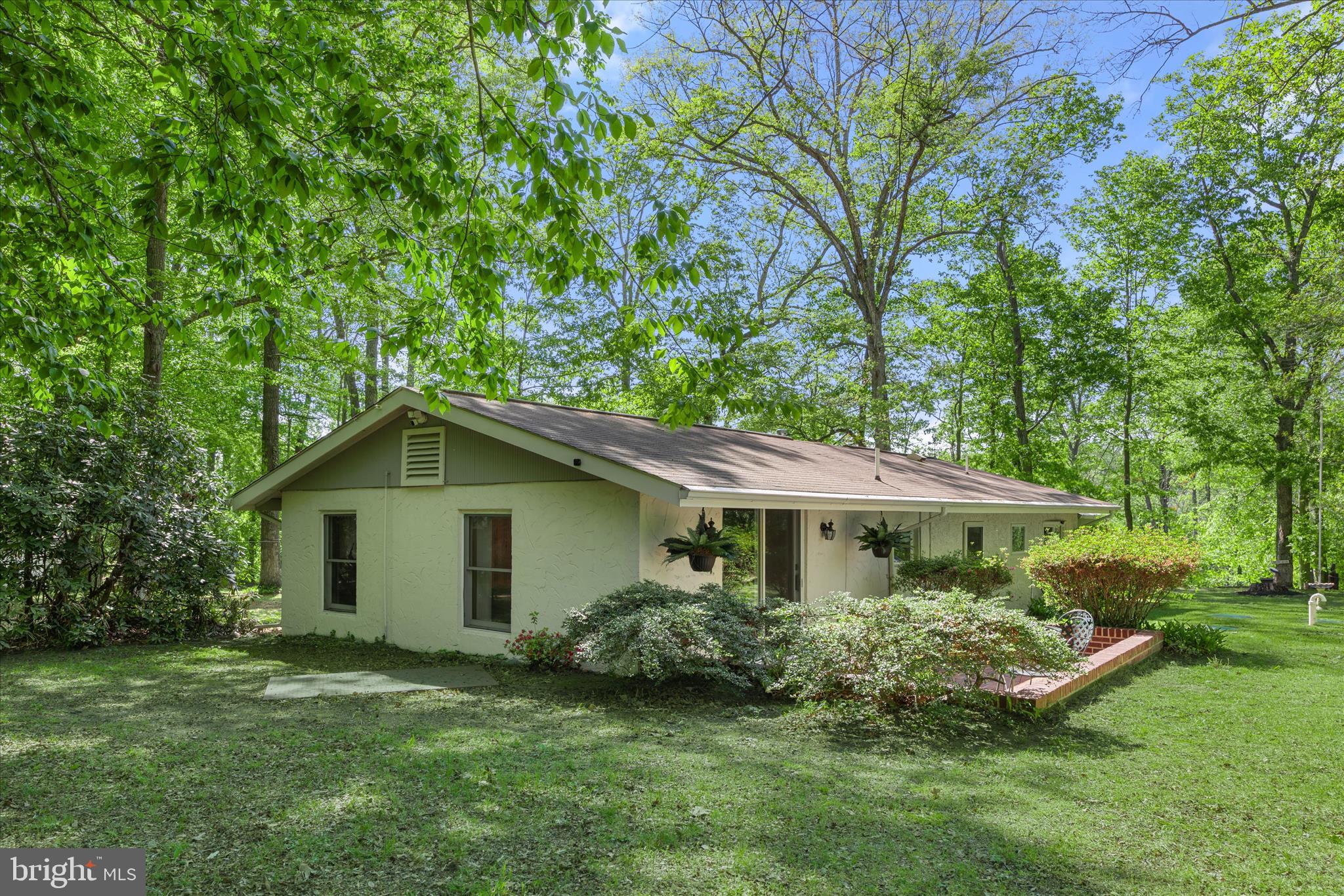 MILLINGTON - Residential