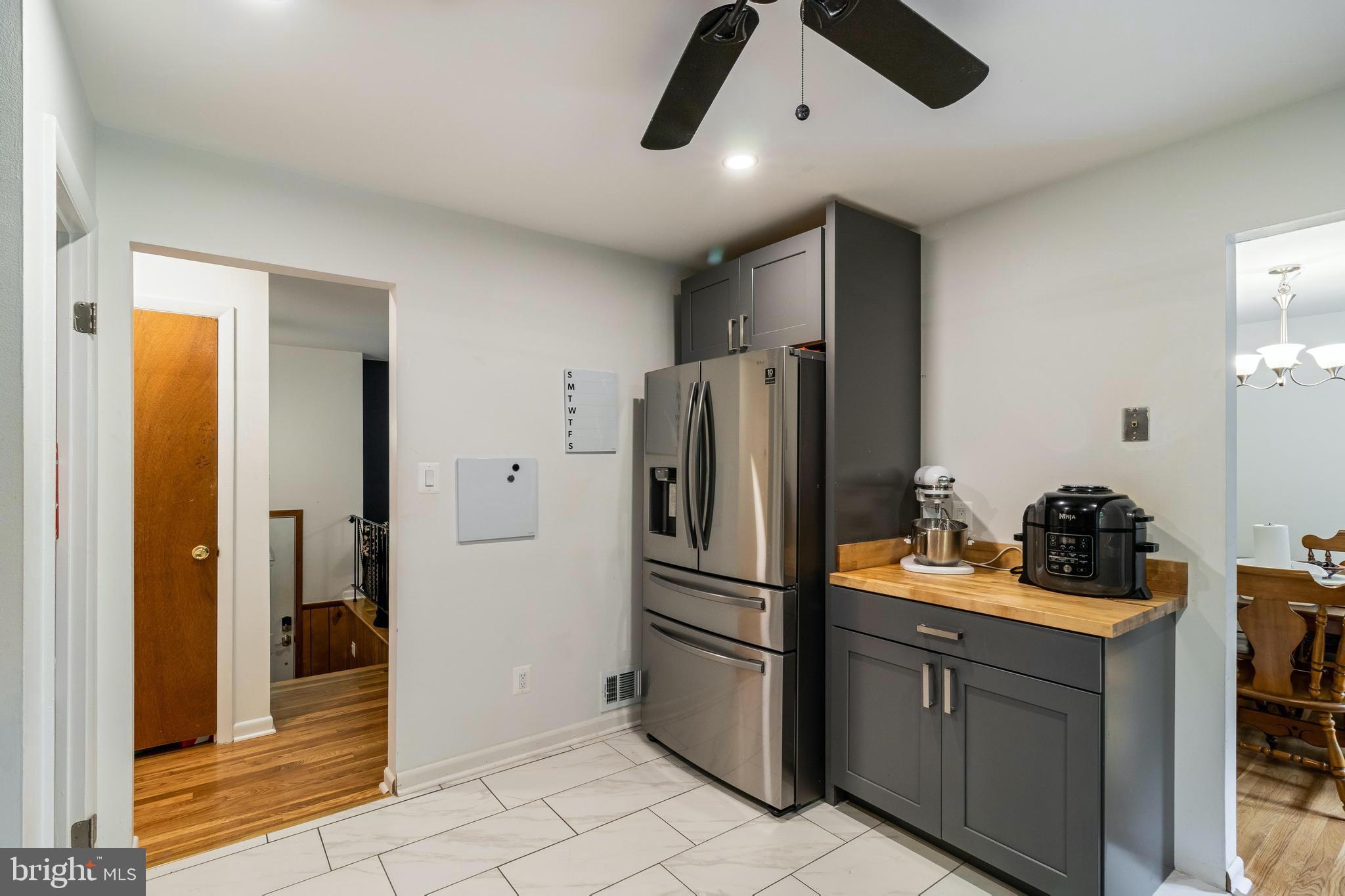 COLUMBIA PARK - Residential