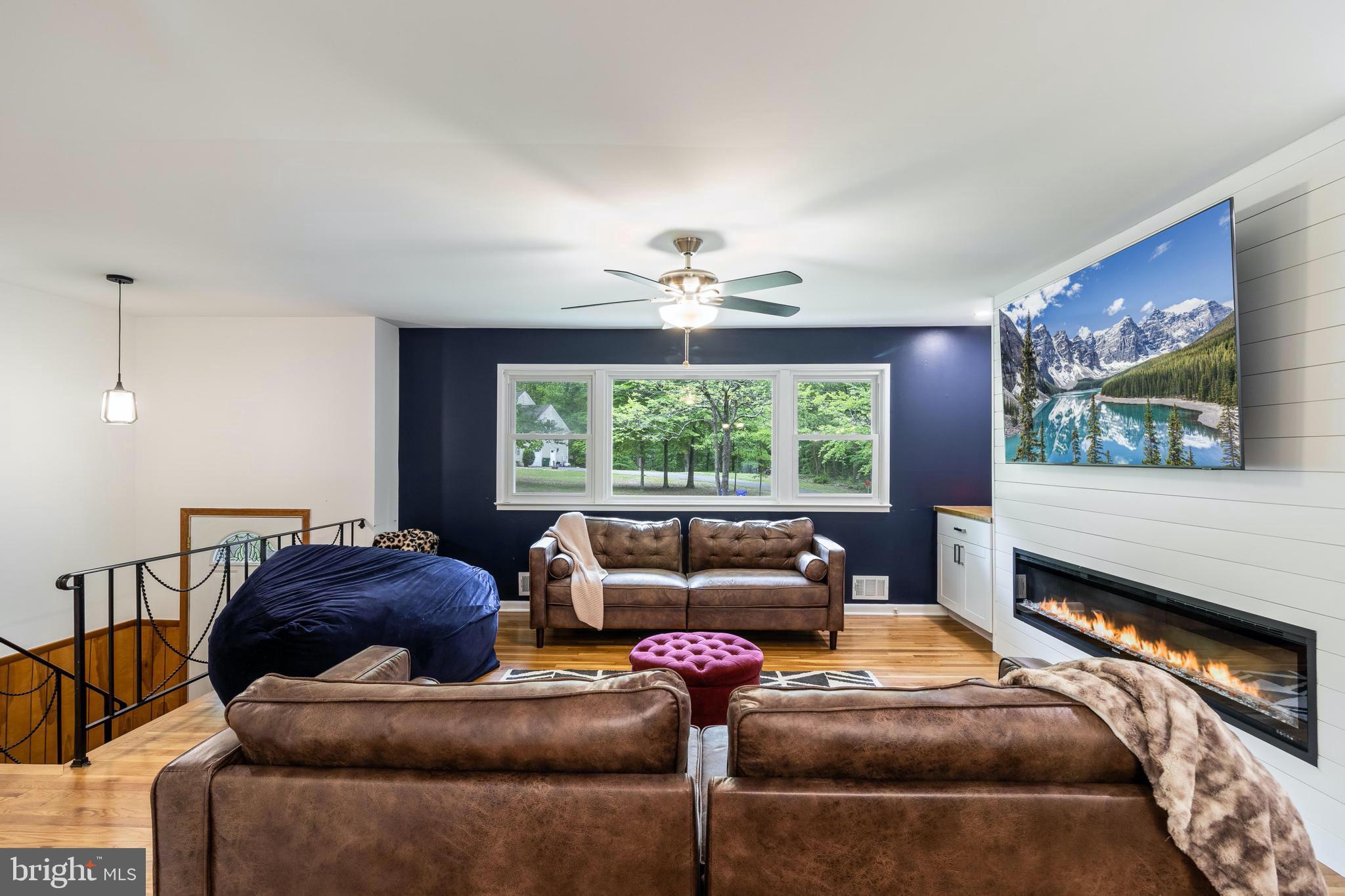 COLUMBIA PARK - Residential