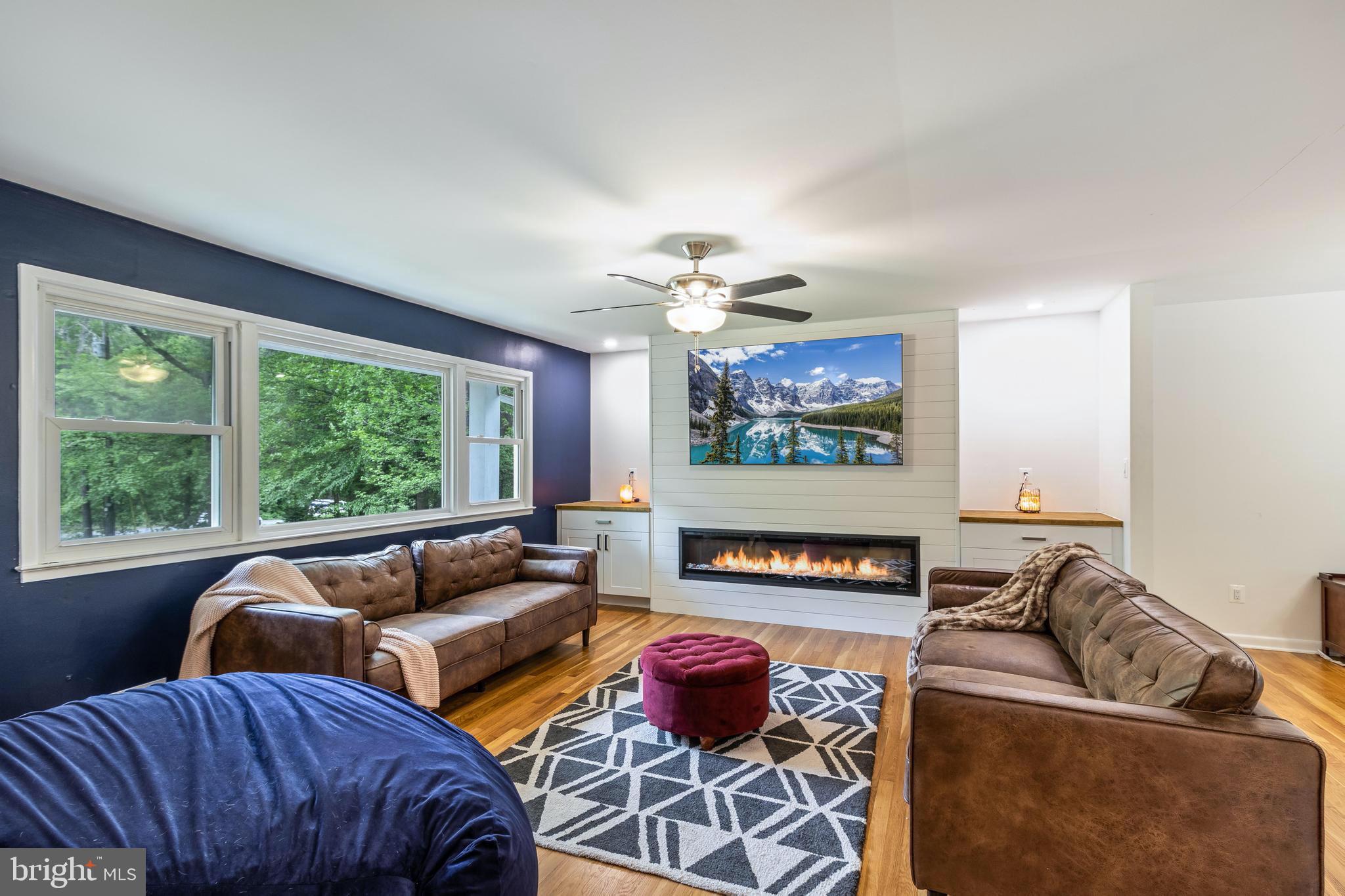 COLUMBIA PARK - Residential