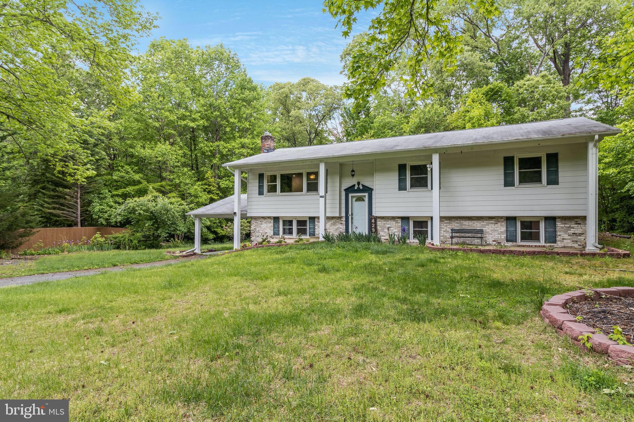 COLUMBIA PARK - Residential